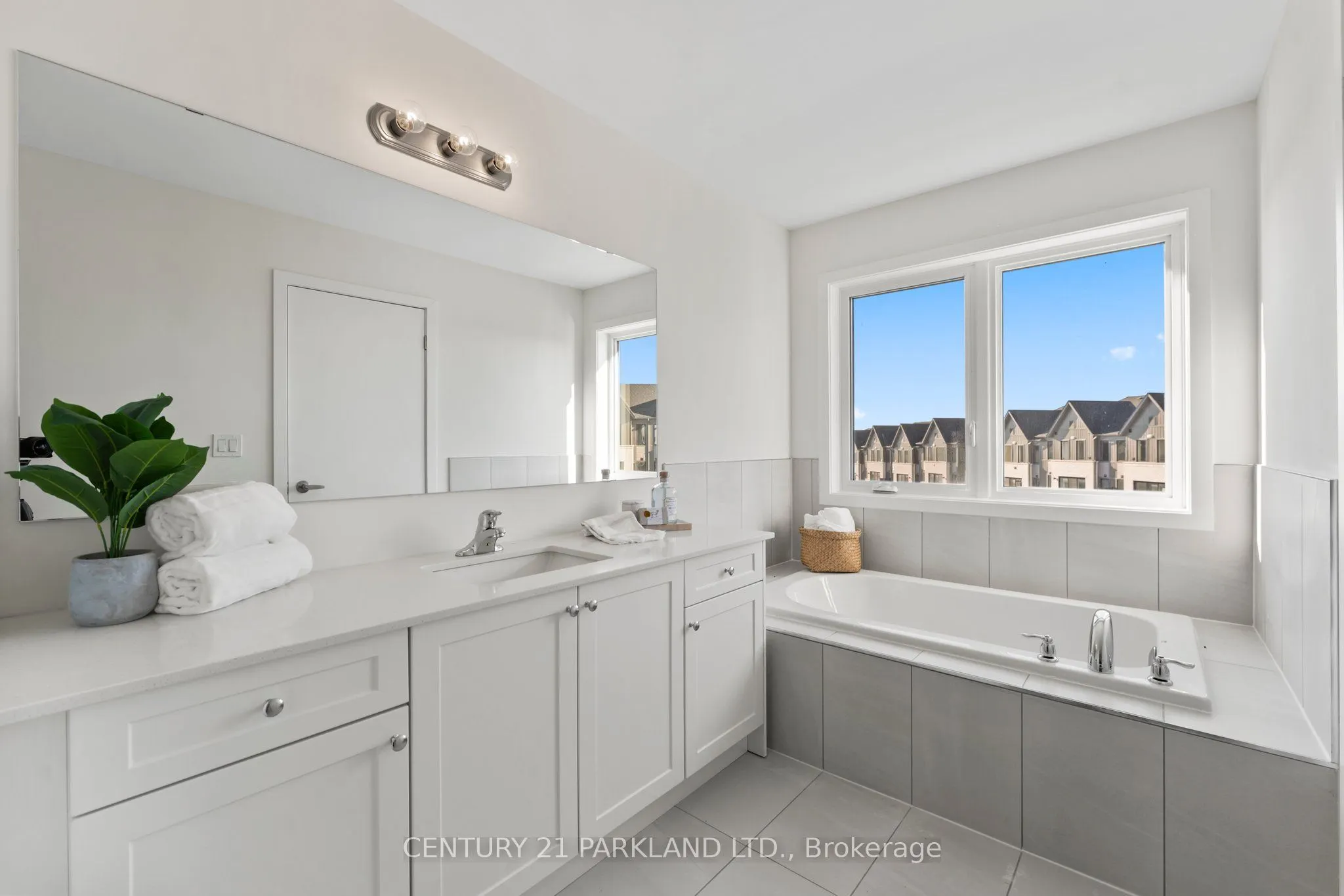 160 Densmore Road, ##3