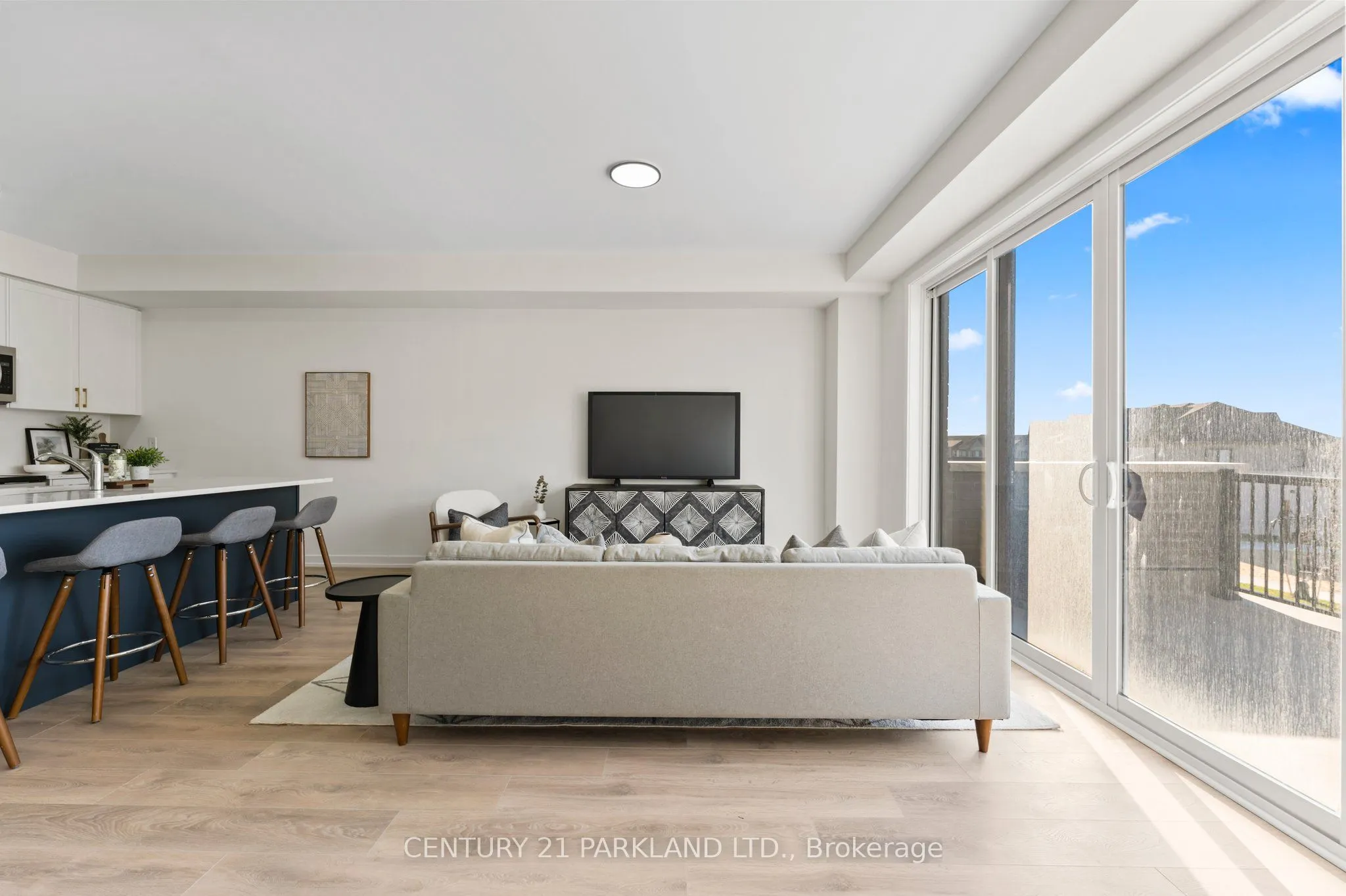160 Densmore Road, ##3