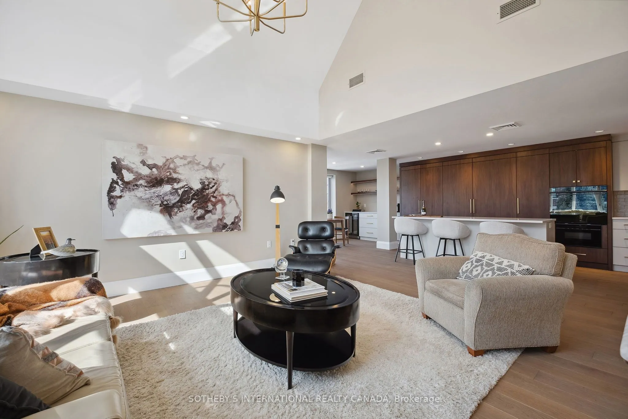 30 Front Street #401