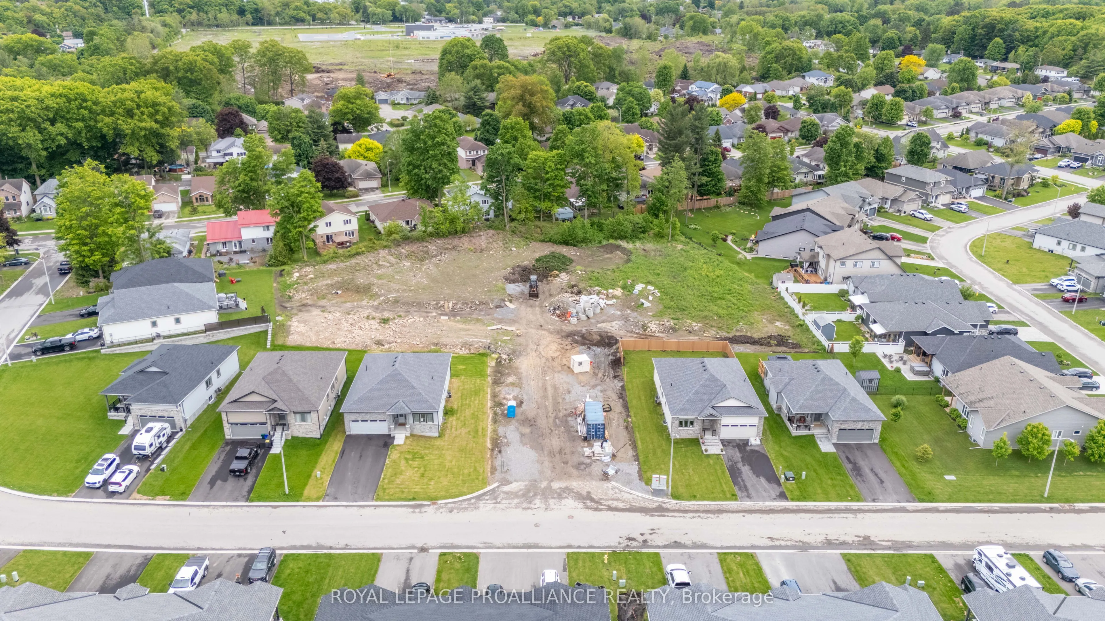 105 Manahan Court