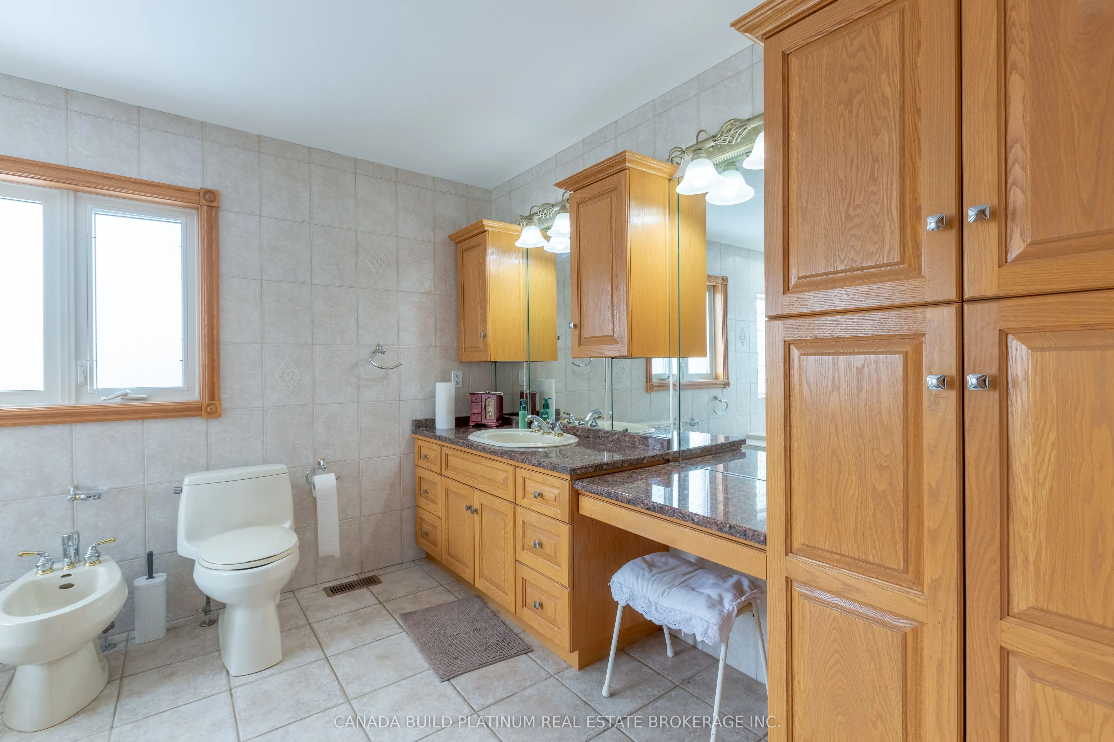 150 Seymour Crescent