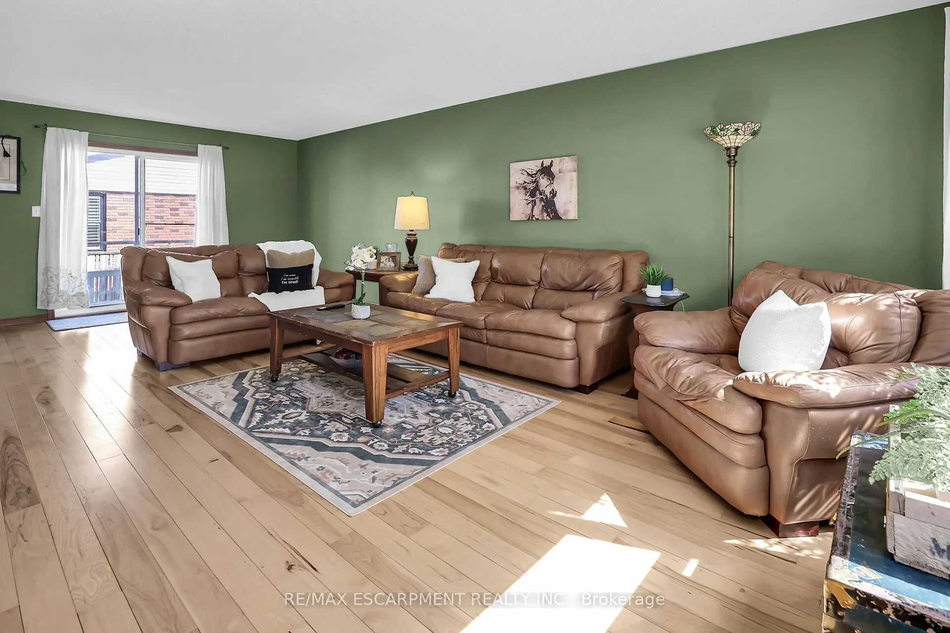 5001 Hillside Drive