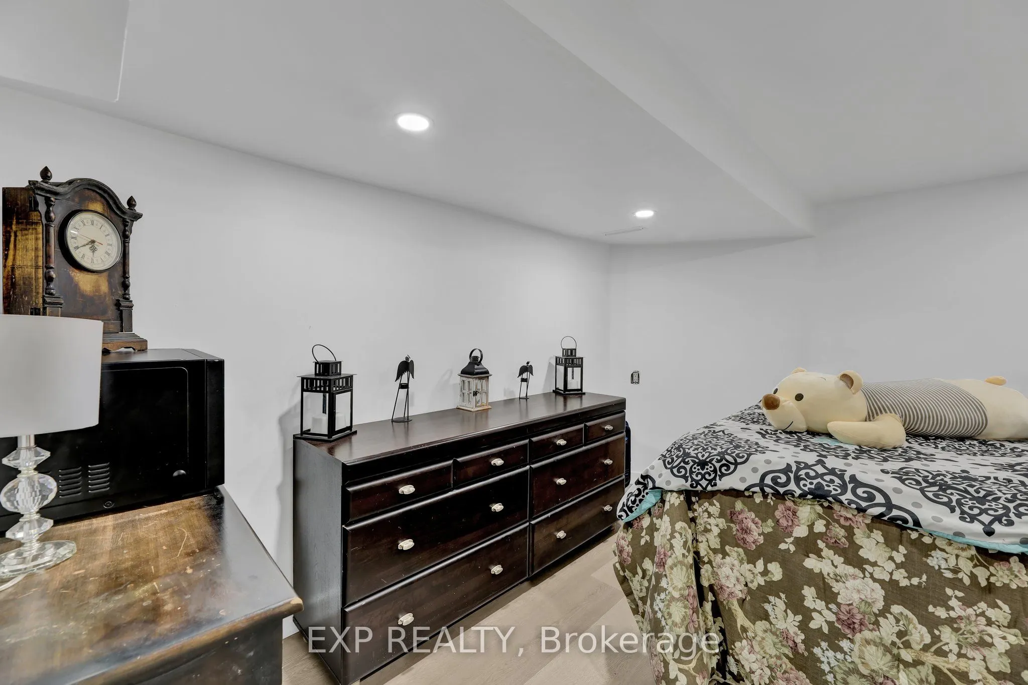 255 Edgewood Drive