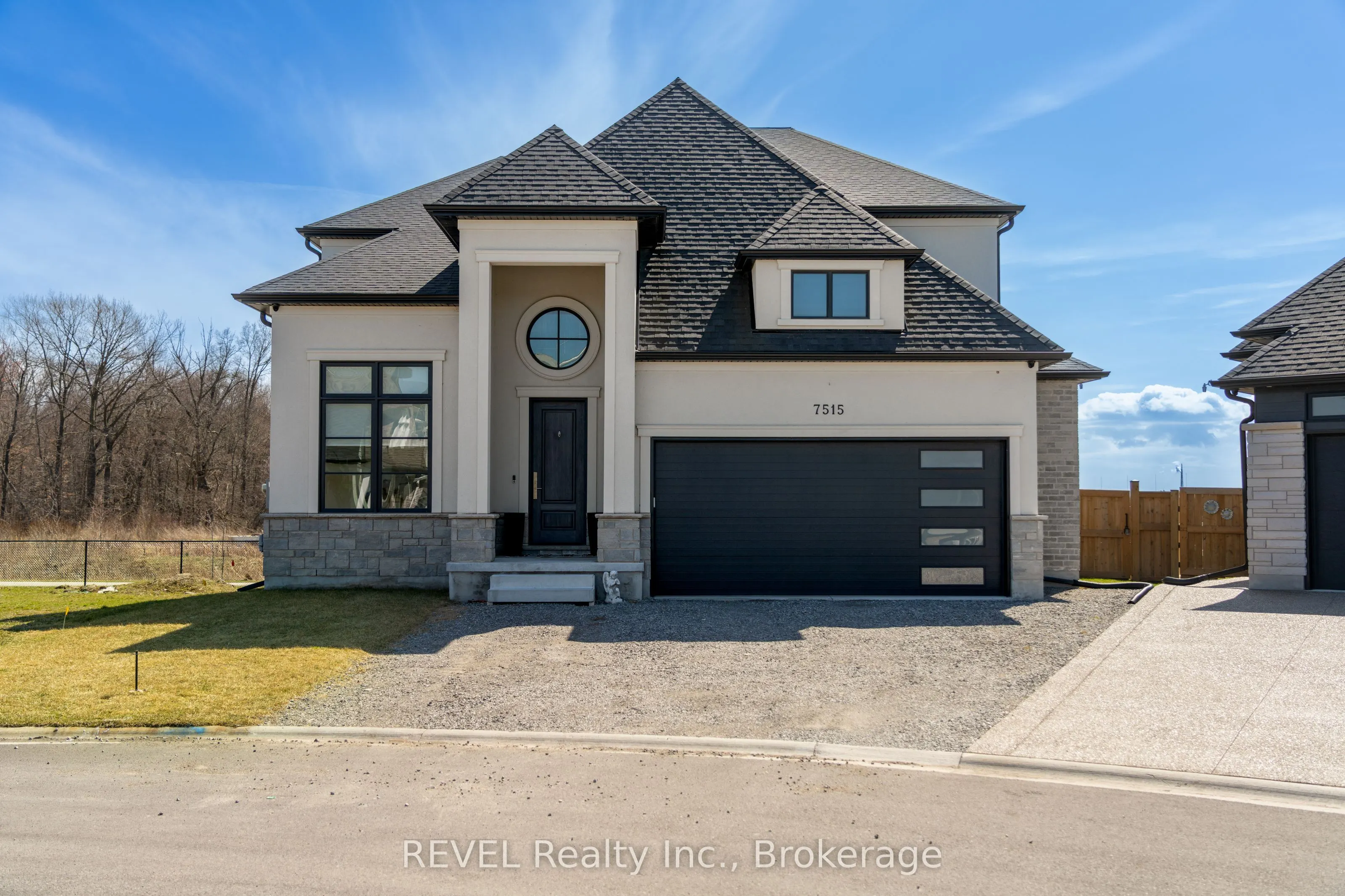 7515 Sherrilee Crescent