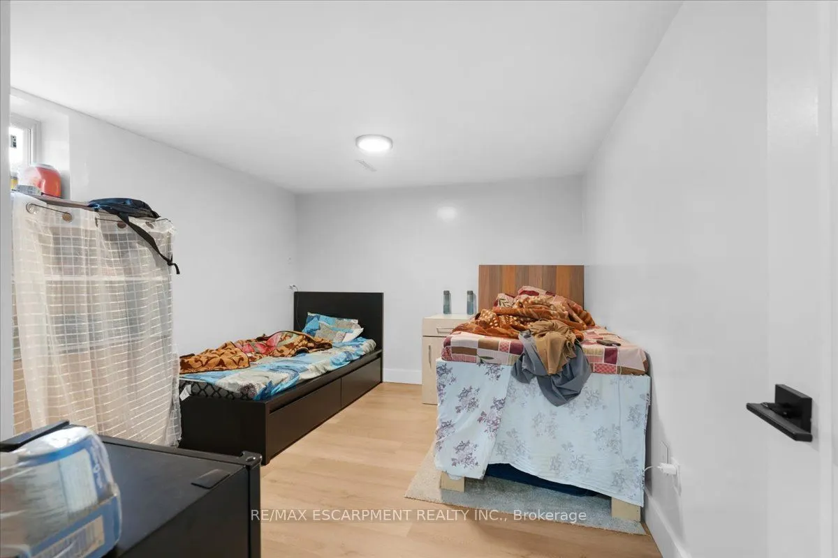 37 Lilacside Drive