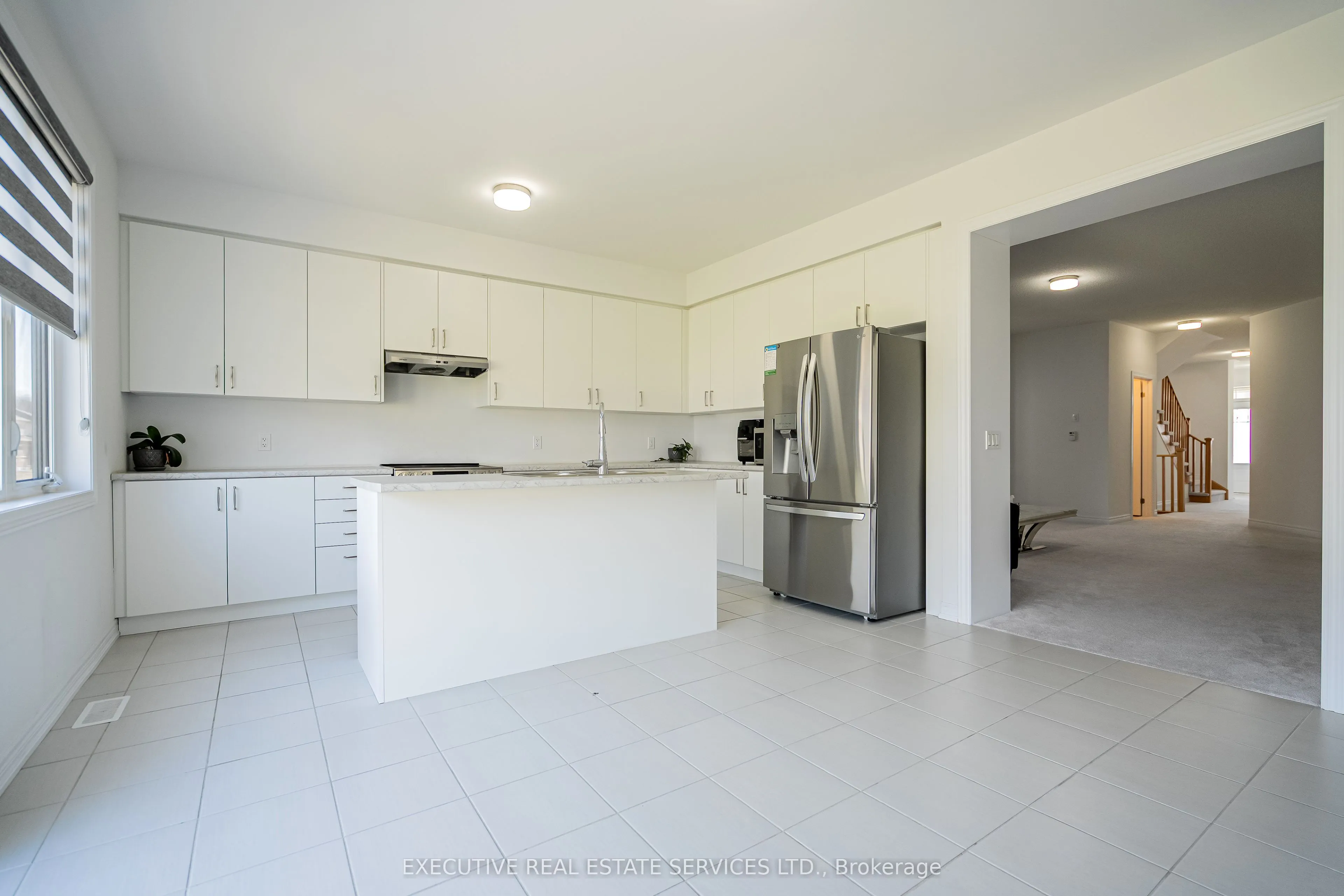 283 Rea Drive N