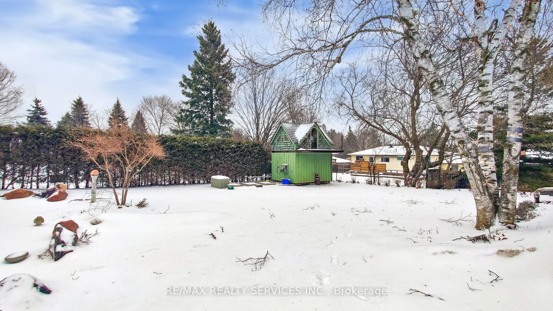 9 Orangeville Street