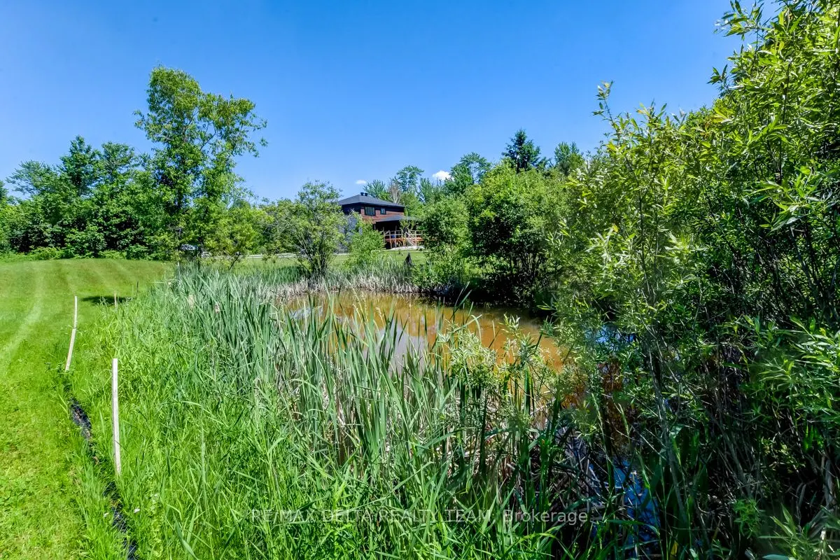 2080 BOUVIER Road
