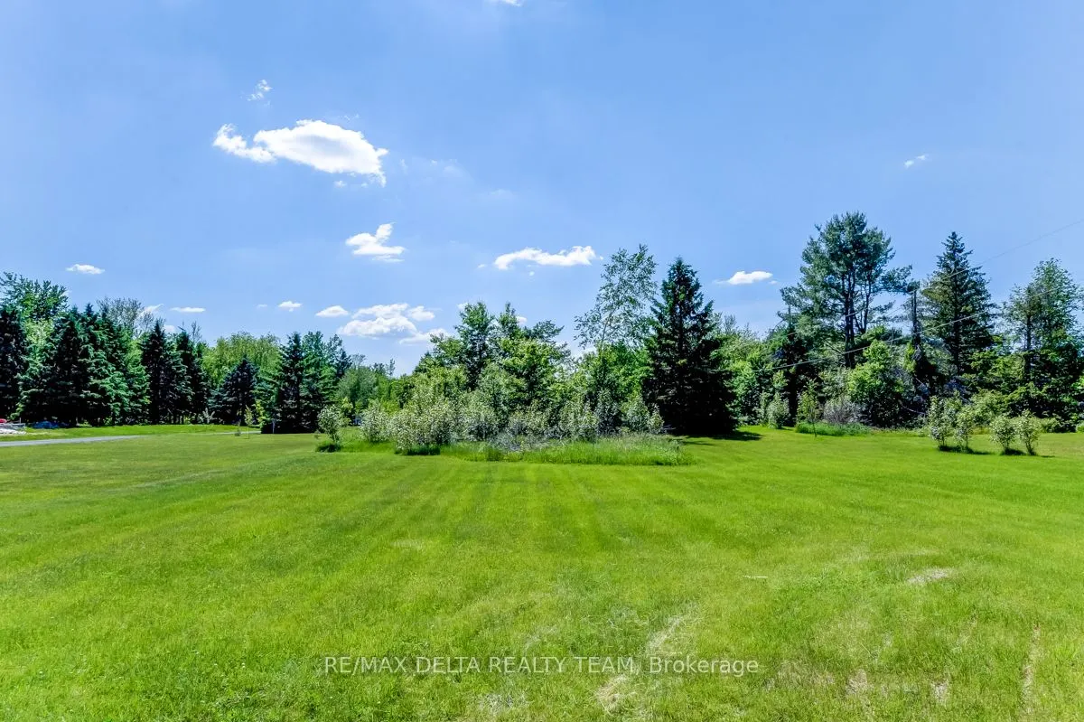 2080 BOUVIER Road