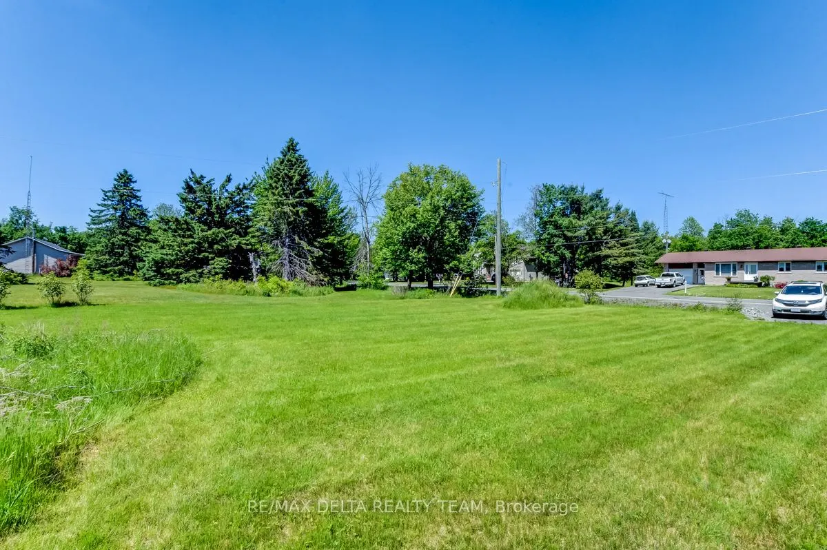 2080 BOUVIER Road