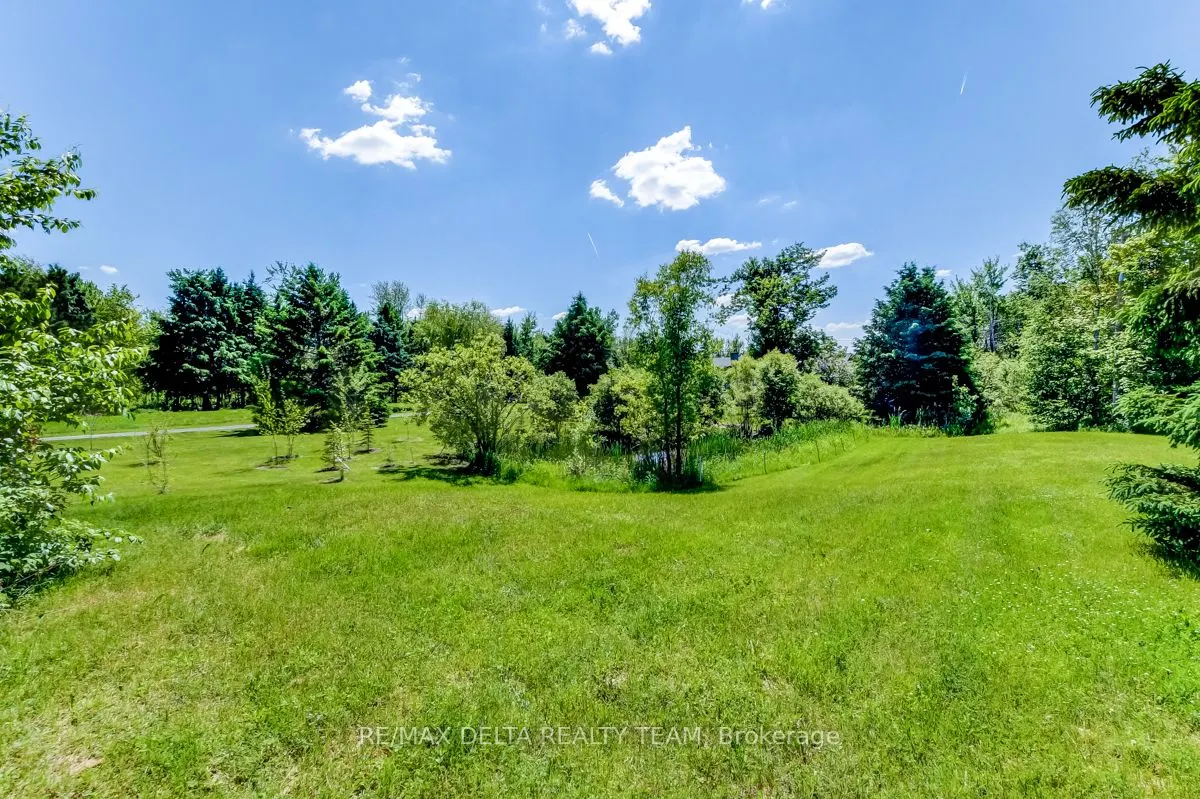 2080 BOUVIER Road
