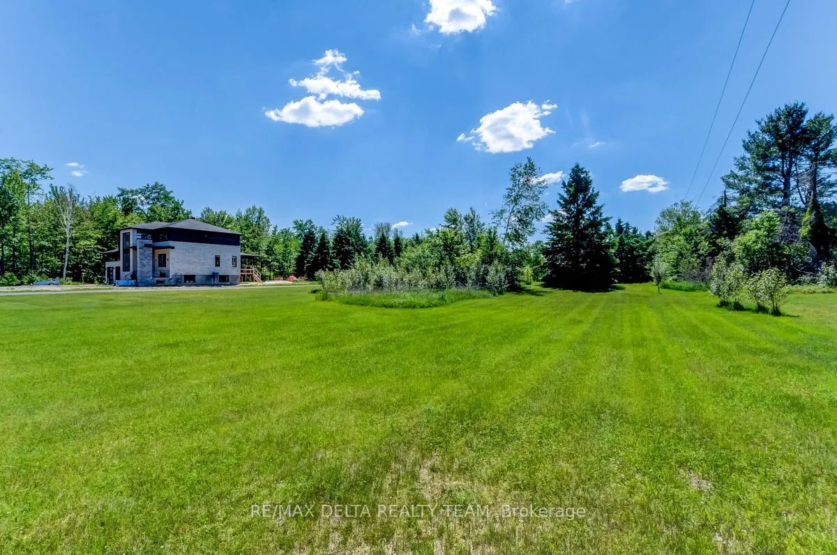 2080 BOUVIER Road