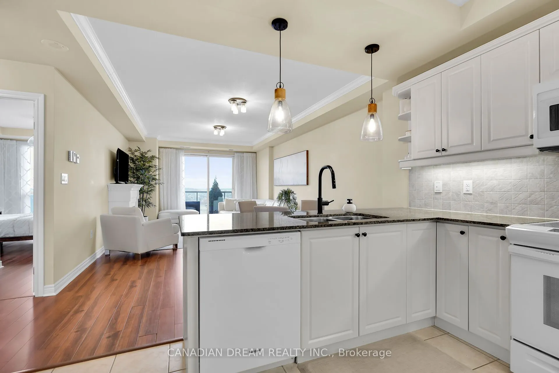 1030 Coronation Drive, #907