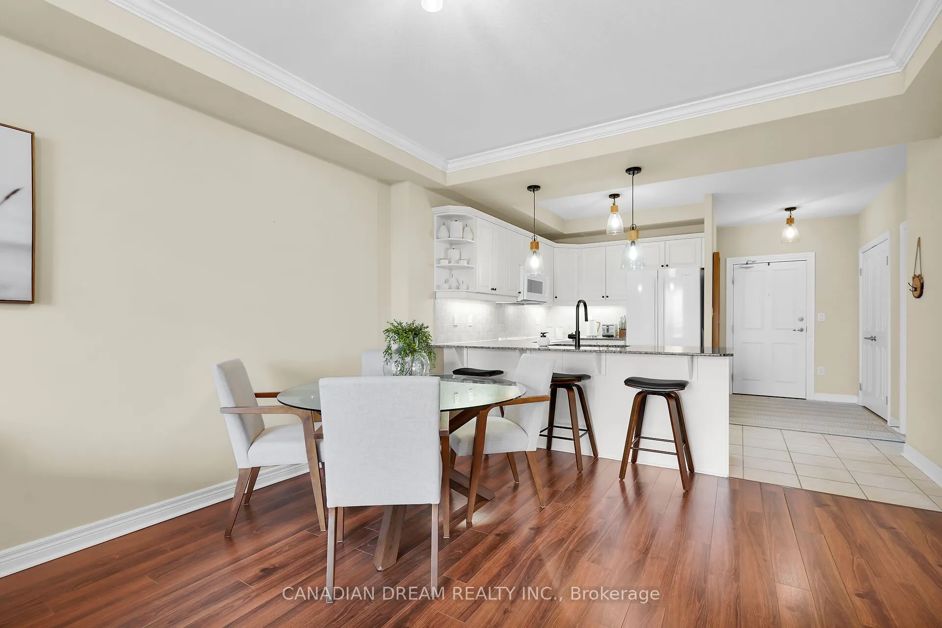 1030 Coronation Drive, #907