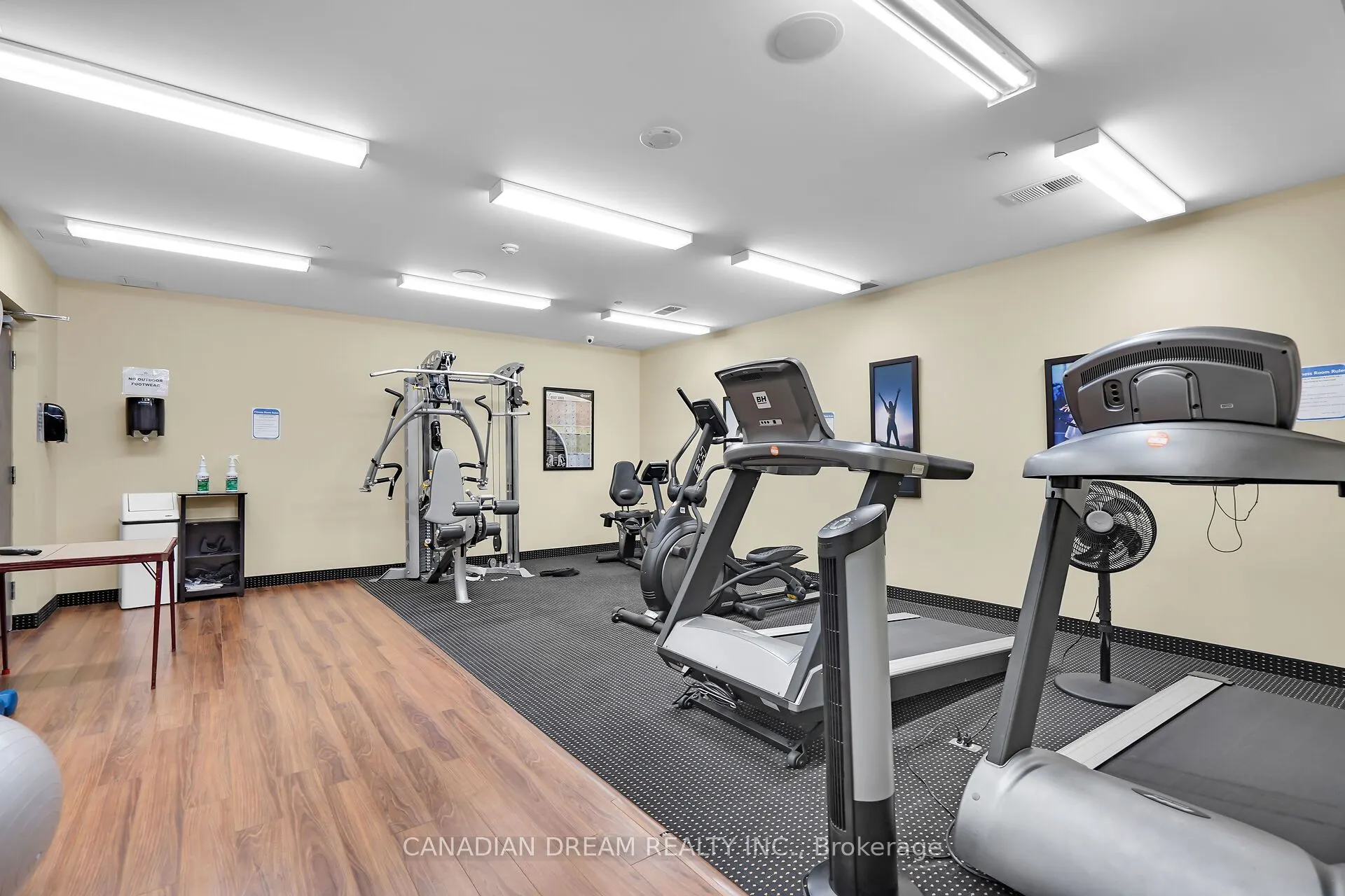 1030 Coronation Drive, #907