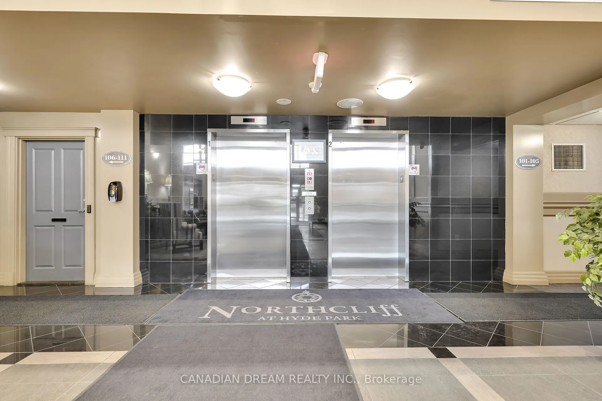 1030 Coronation Drive, #907