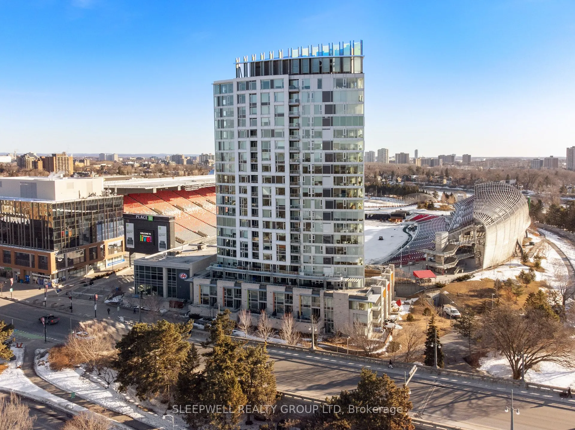 1035 Bank Street, #1209