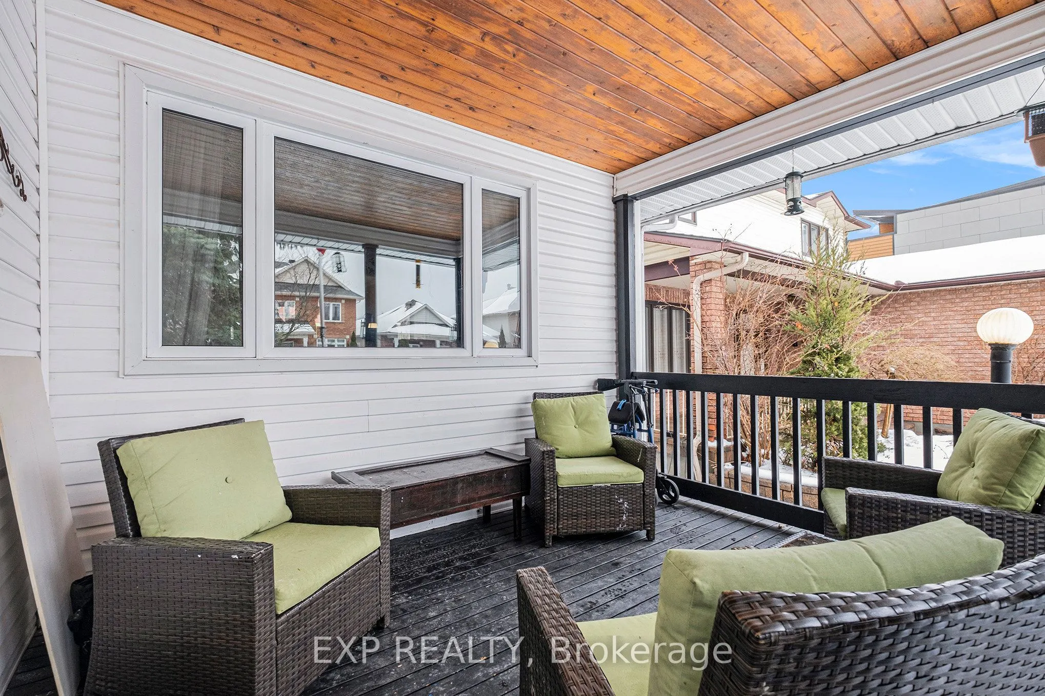 1465 Queensdale Avenue