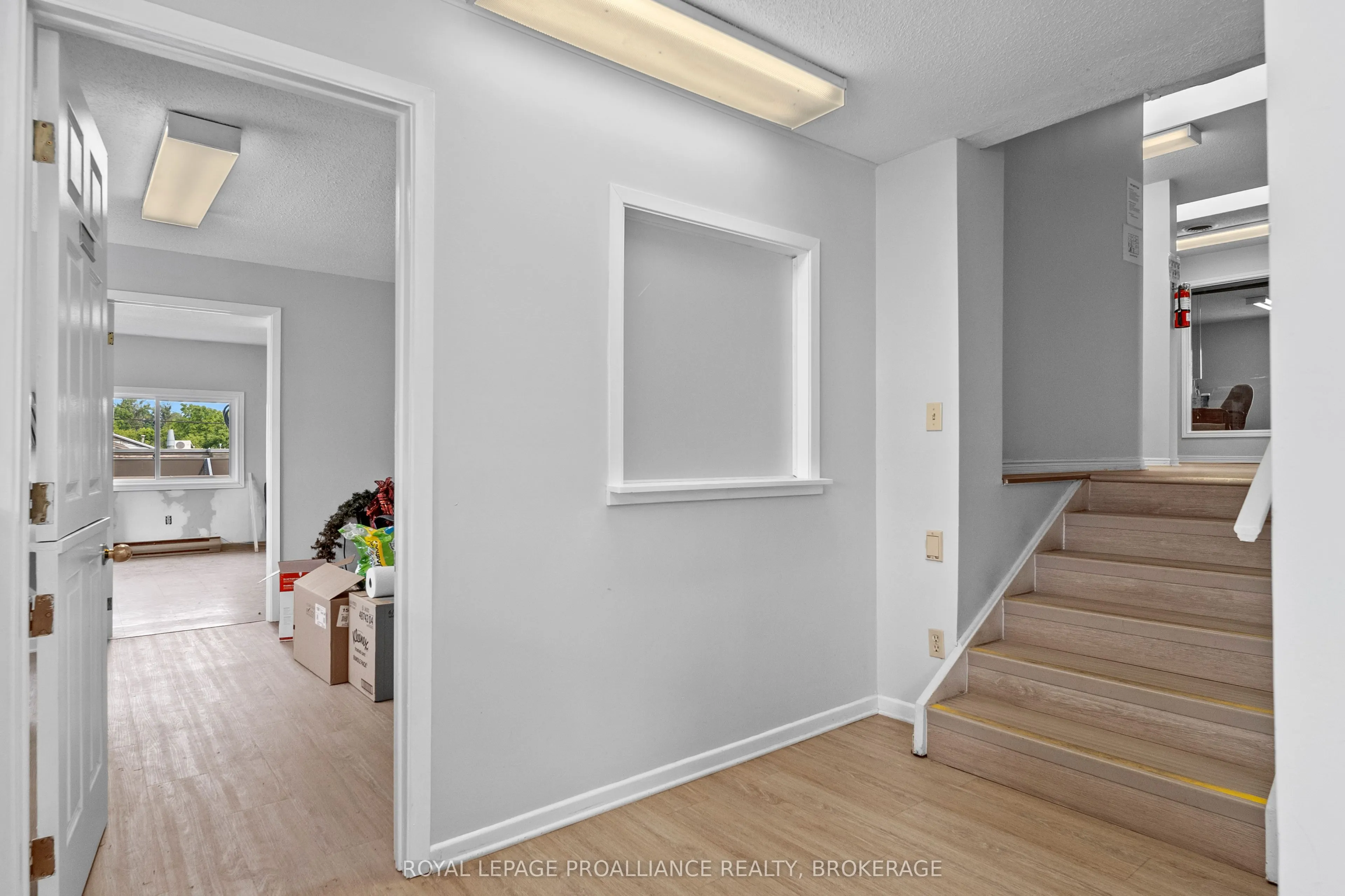 140 HICKSON Avenue