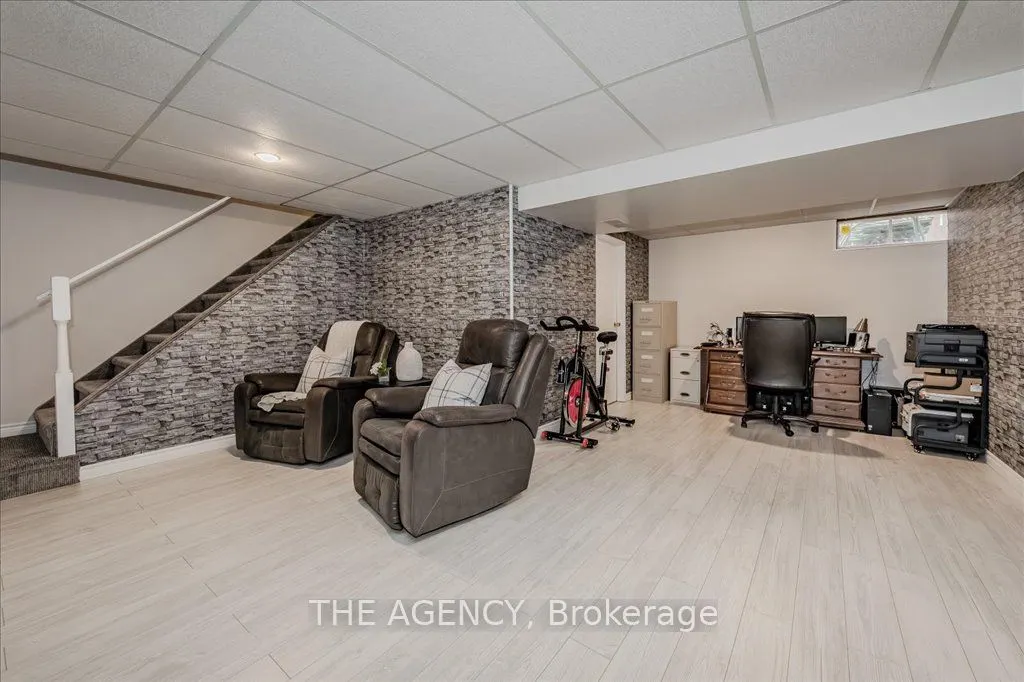 1177 Langs Circle