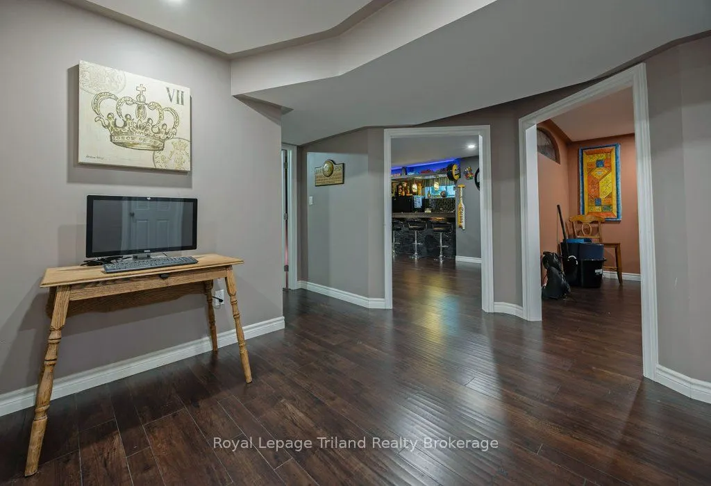 12 Graydon Drive