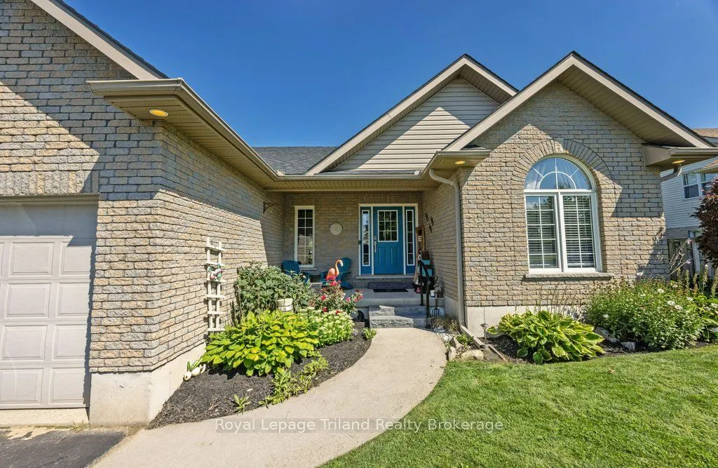 12 Graydon Drive