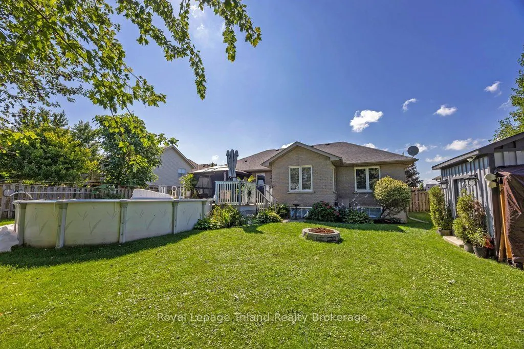 12 Graydon Drive