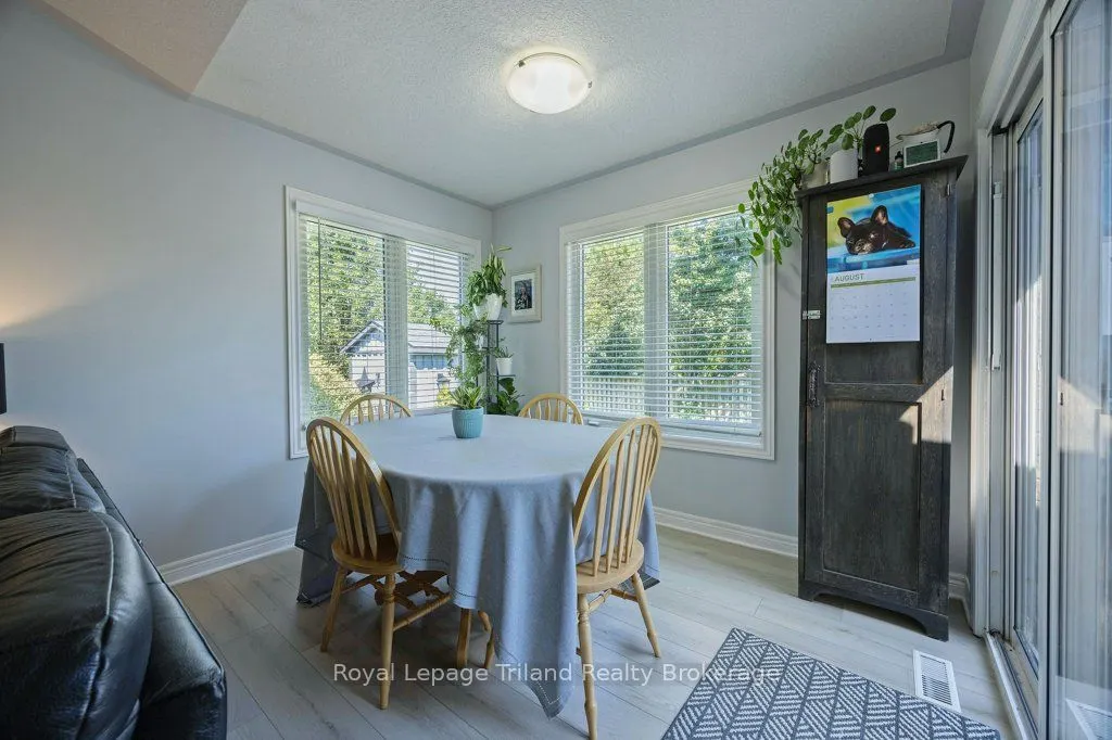 12 Graydon Drive
