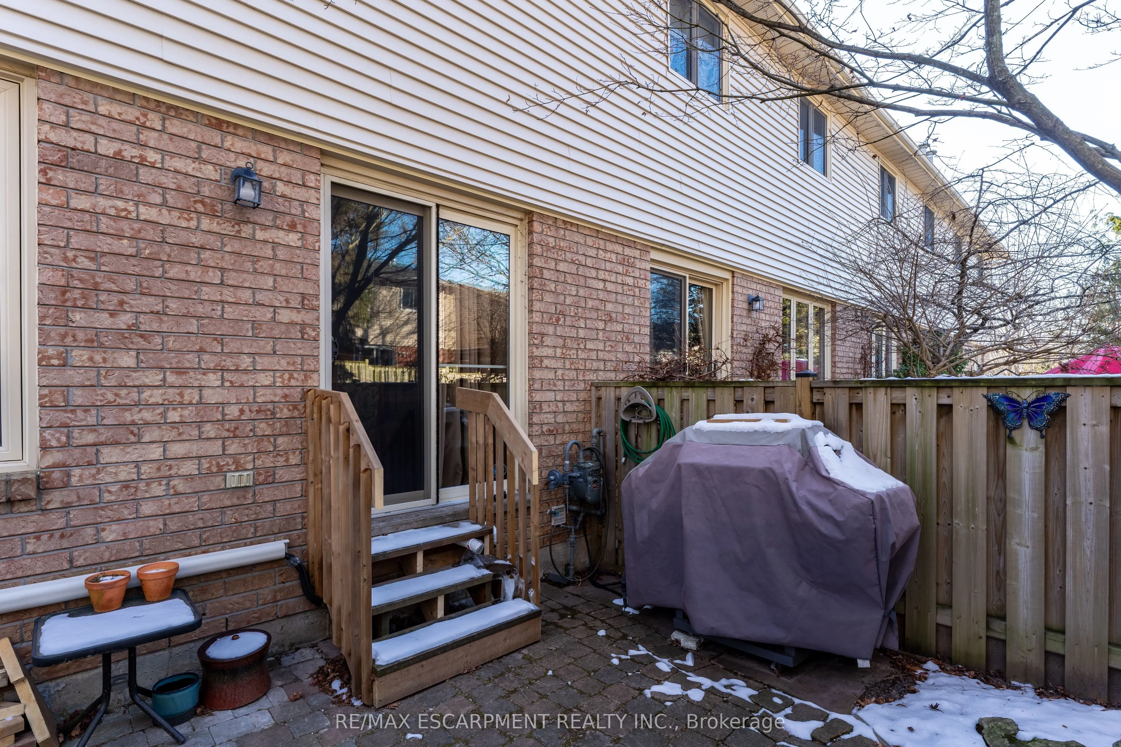79 Braeheid Avenue #16