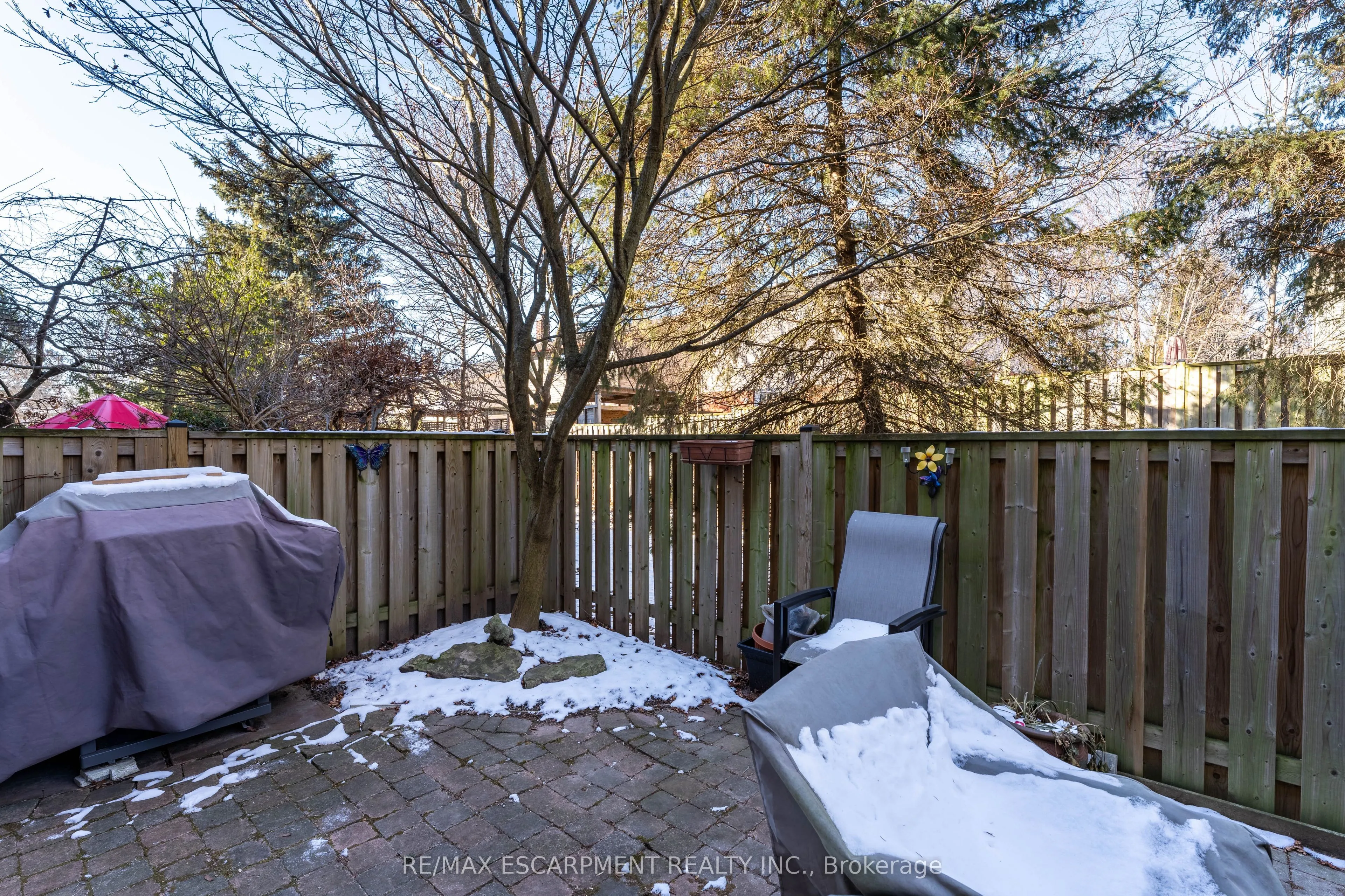 79 Braeheid Avenue #16