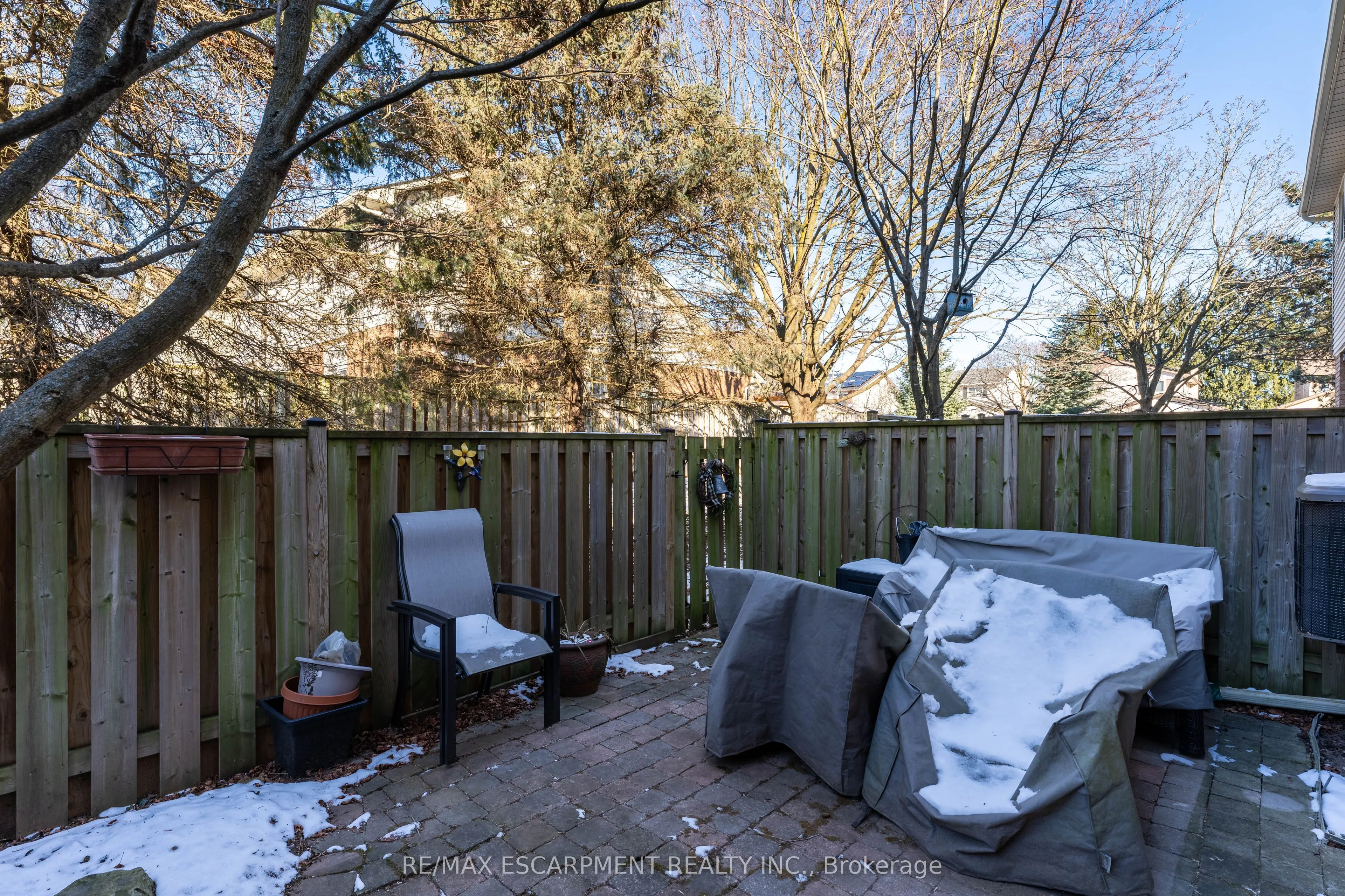 79 Braeheid Avenue #16