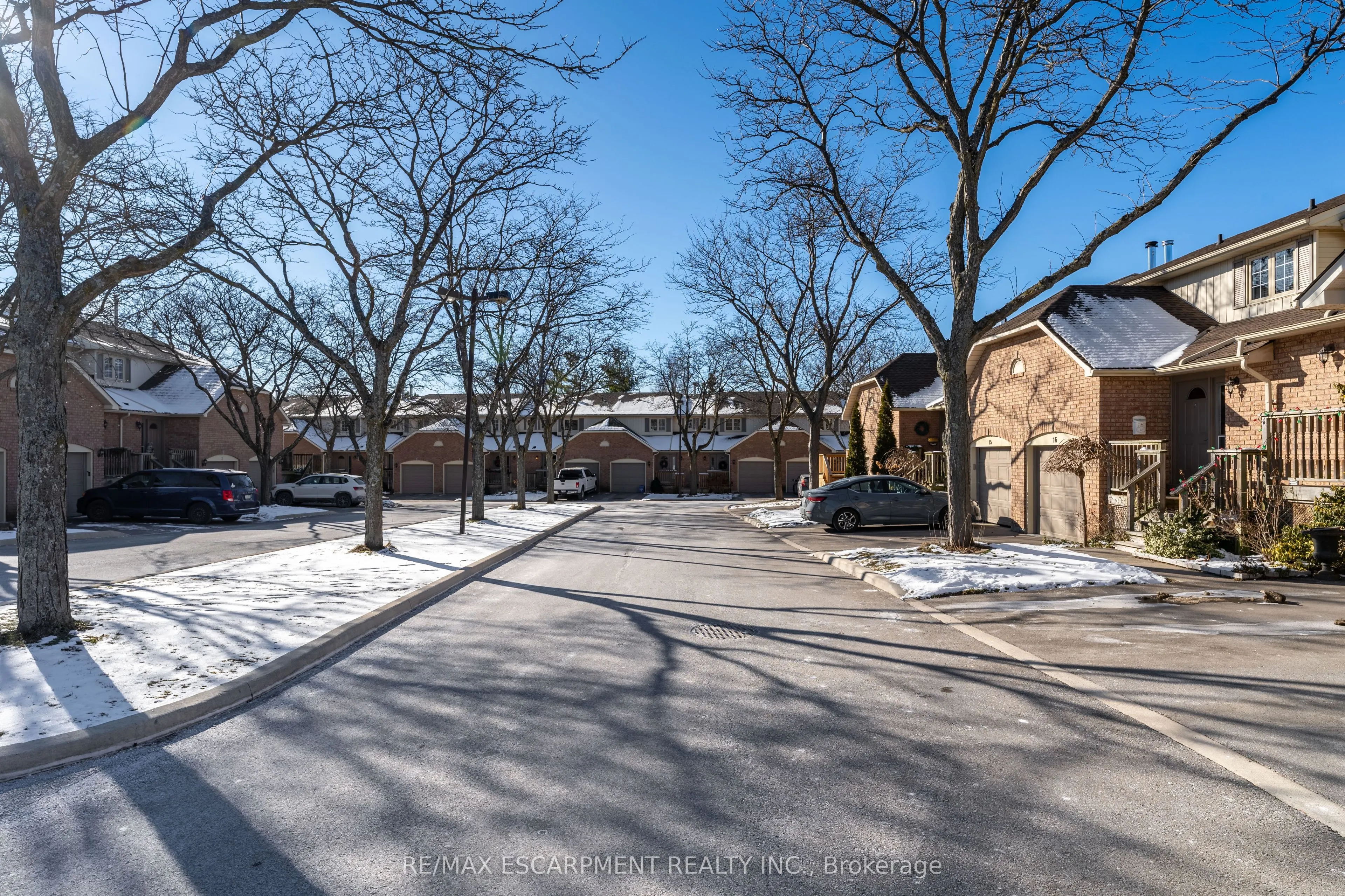 79 Braeheid Avenue #16