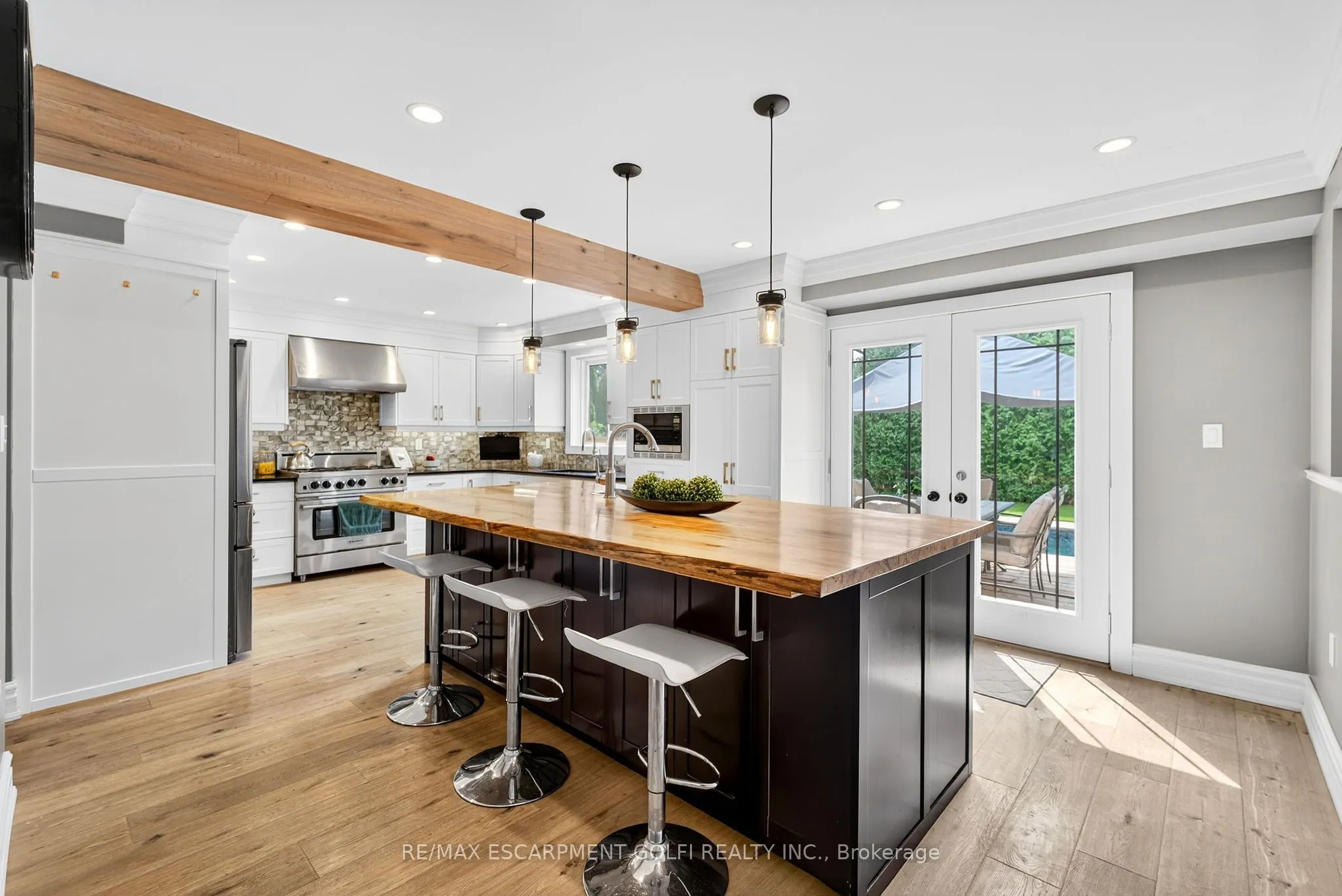 27 Surrey Drive