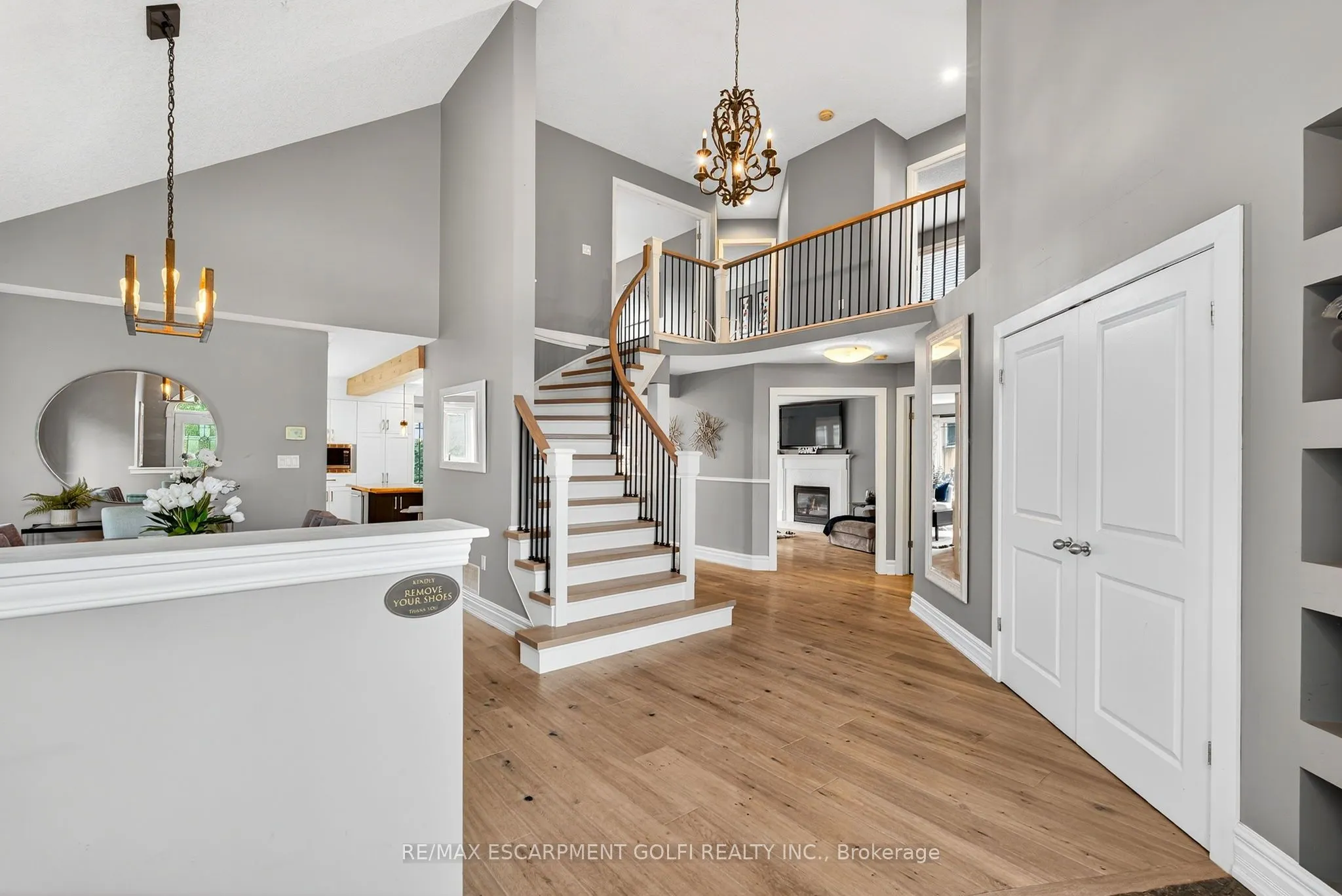 27 Surrey Drive