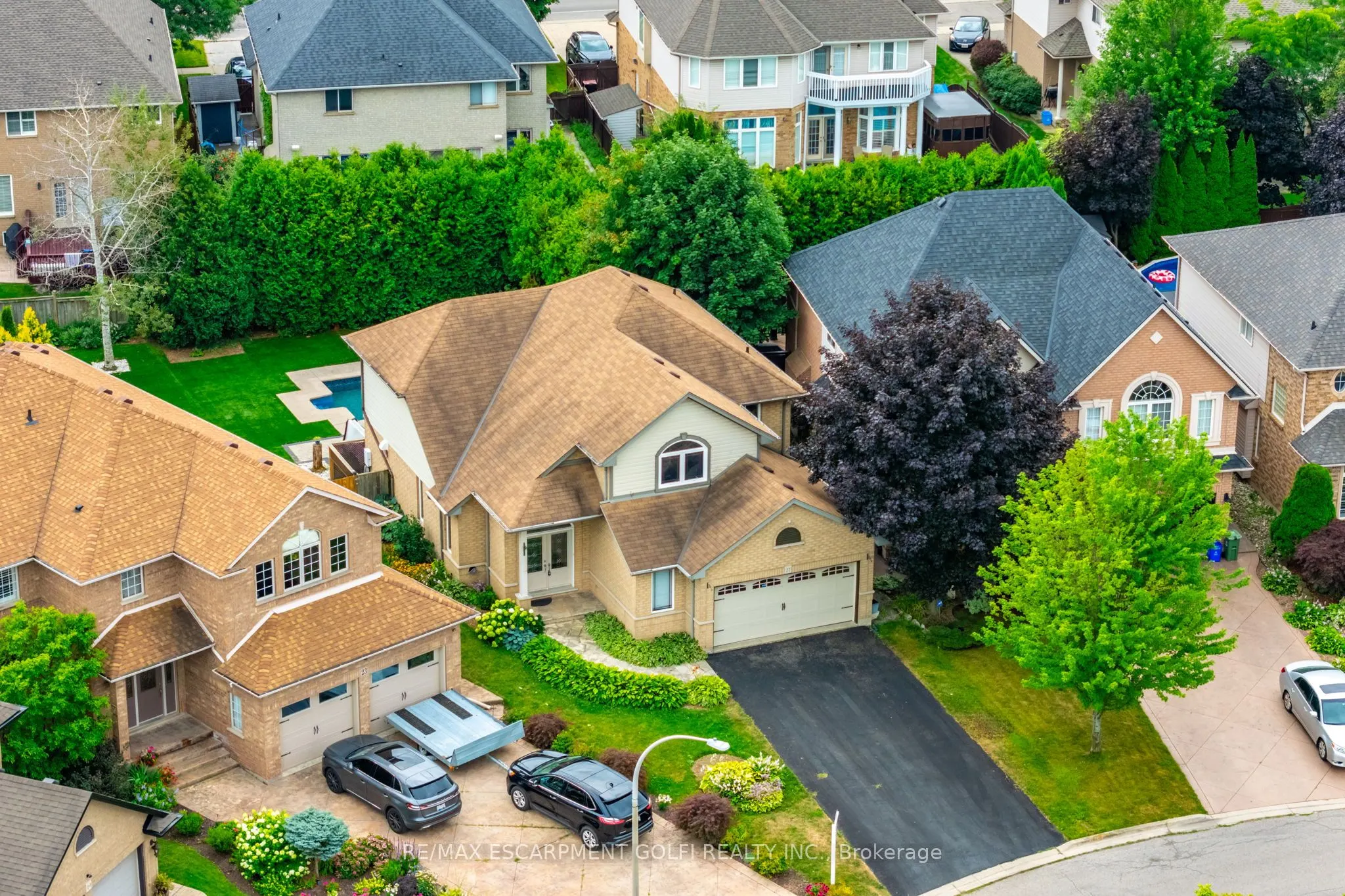 27 Surrey Drive