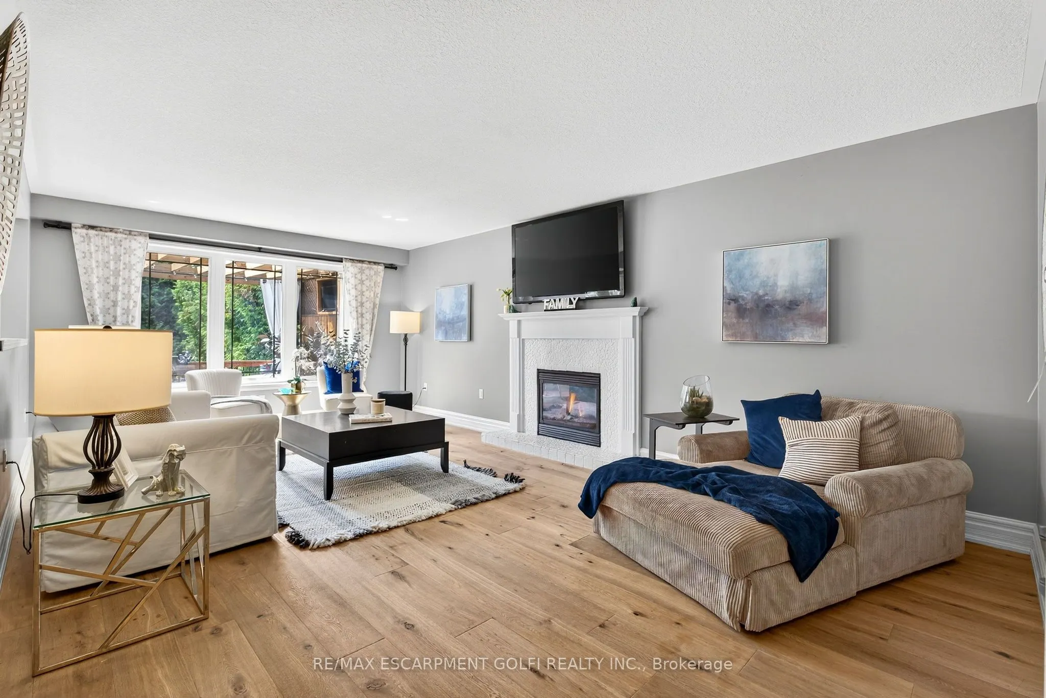 27 Surrey Drive
