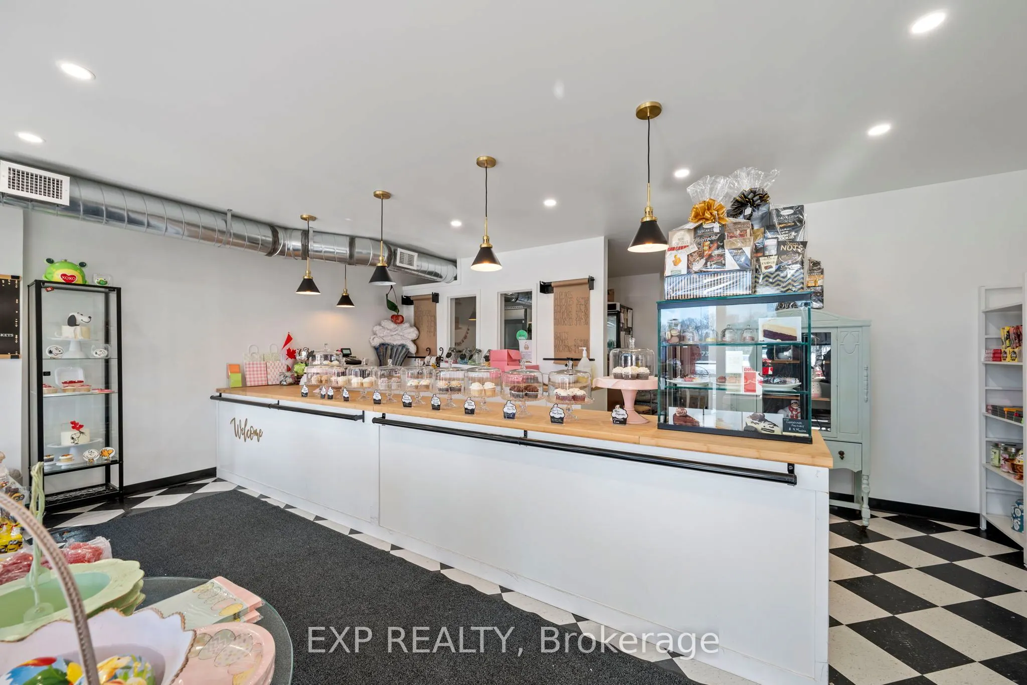 319 Springbank Drive