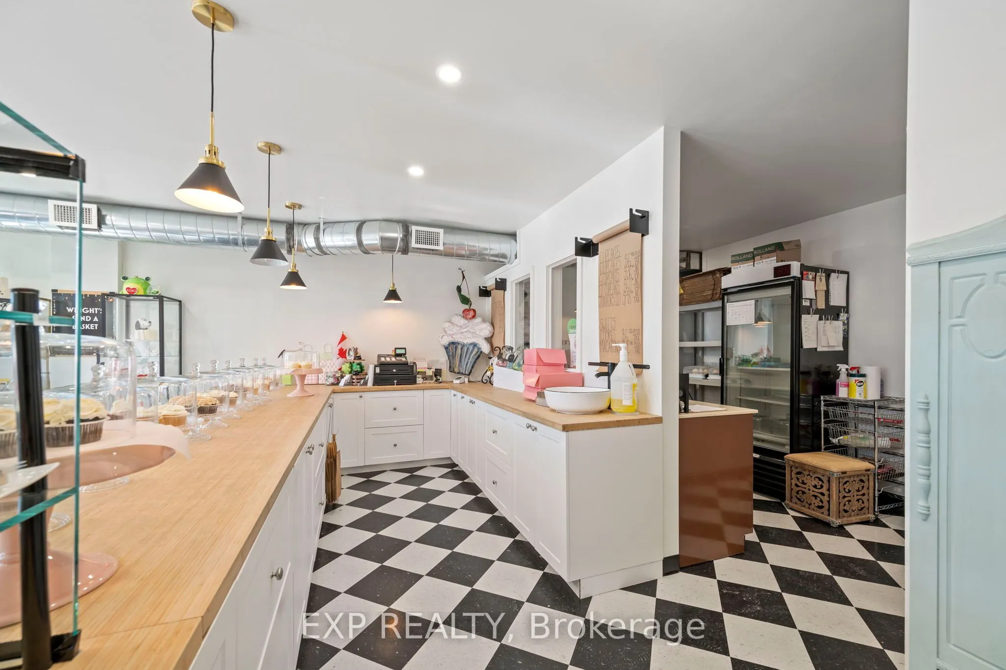 319 Springbank Drive