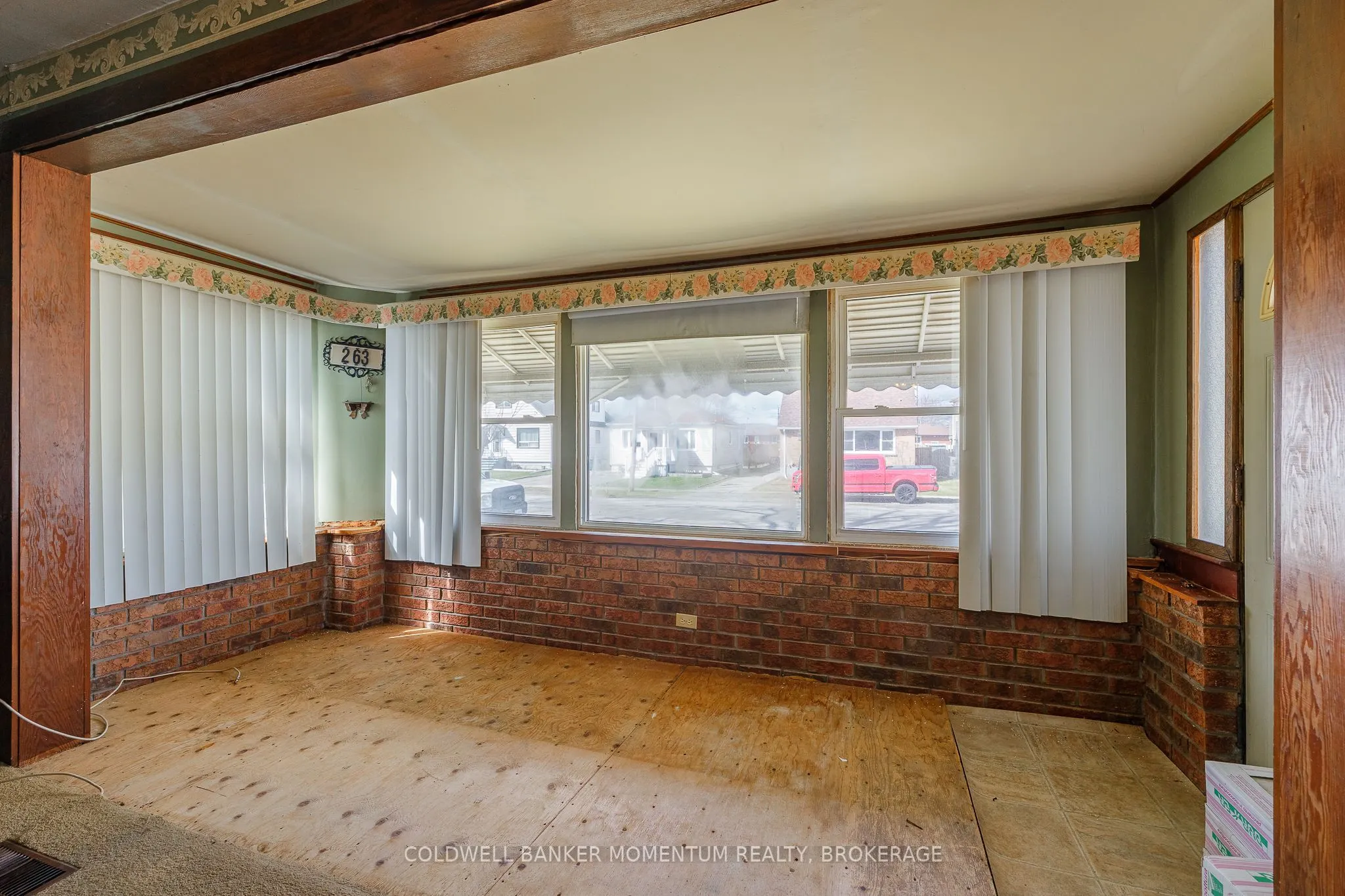 263 Humboldt Parkway