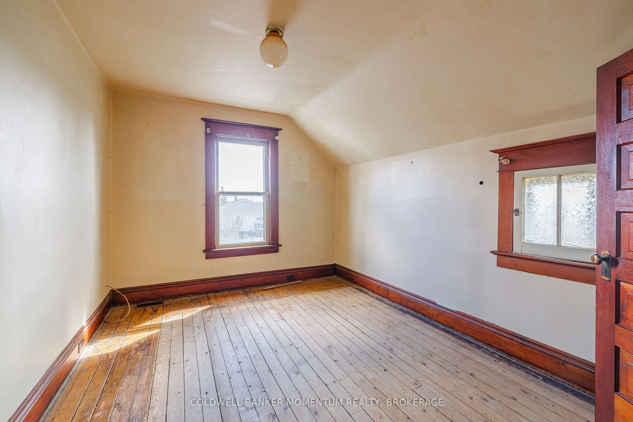 263 Humboldt Parkway