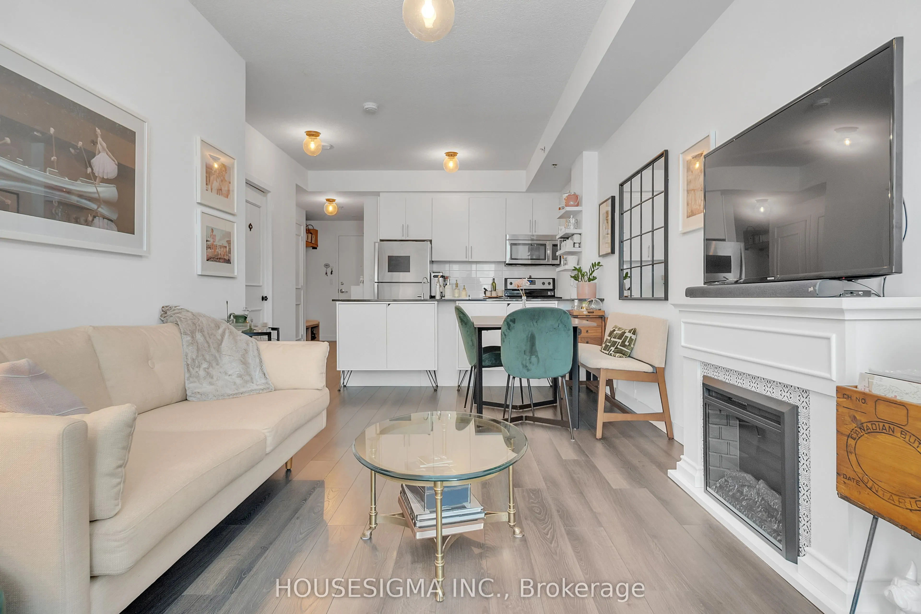 150 Water Street N #201