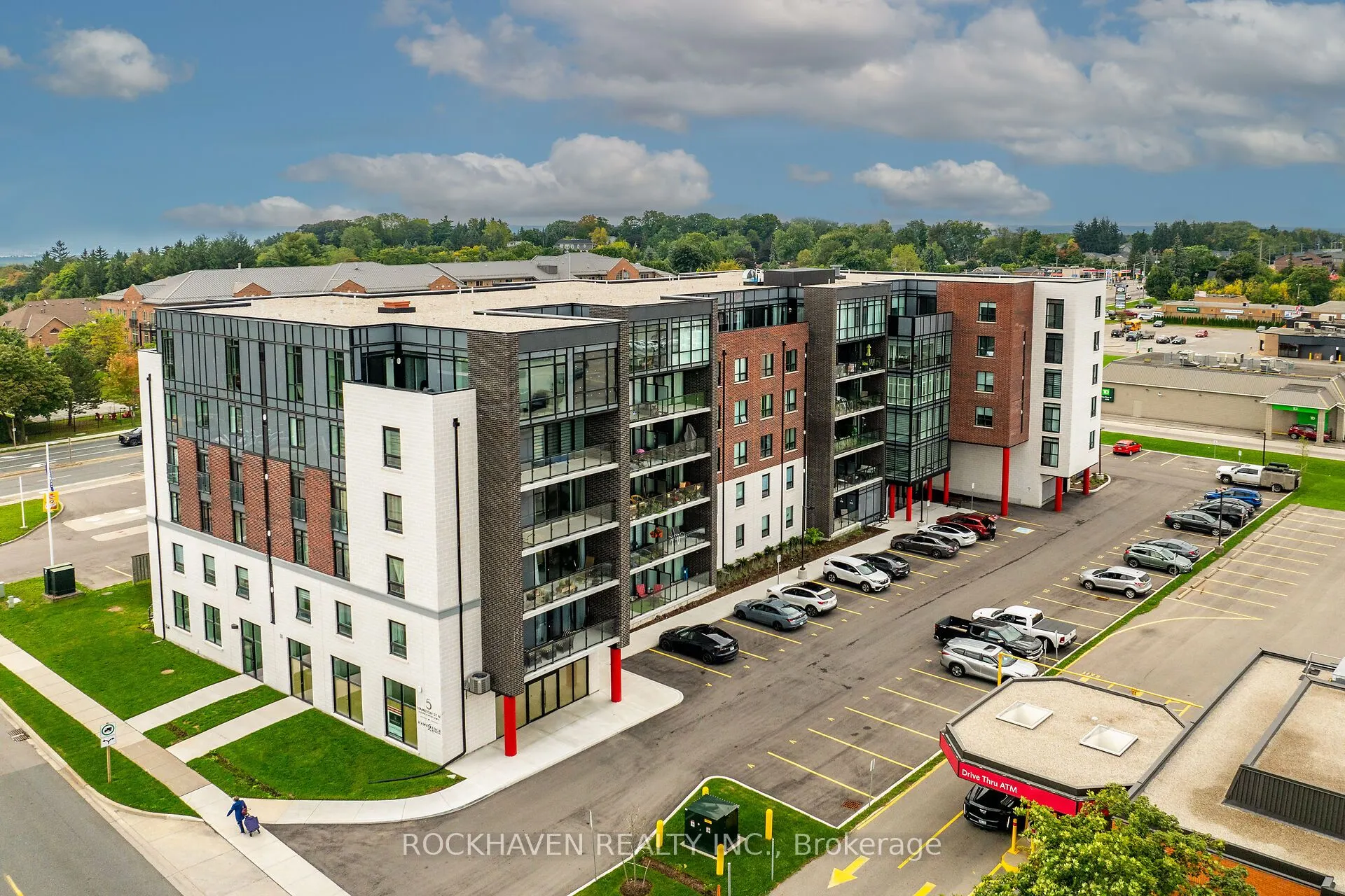 5 Hamilton Street N, #109