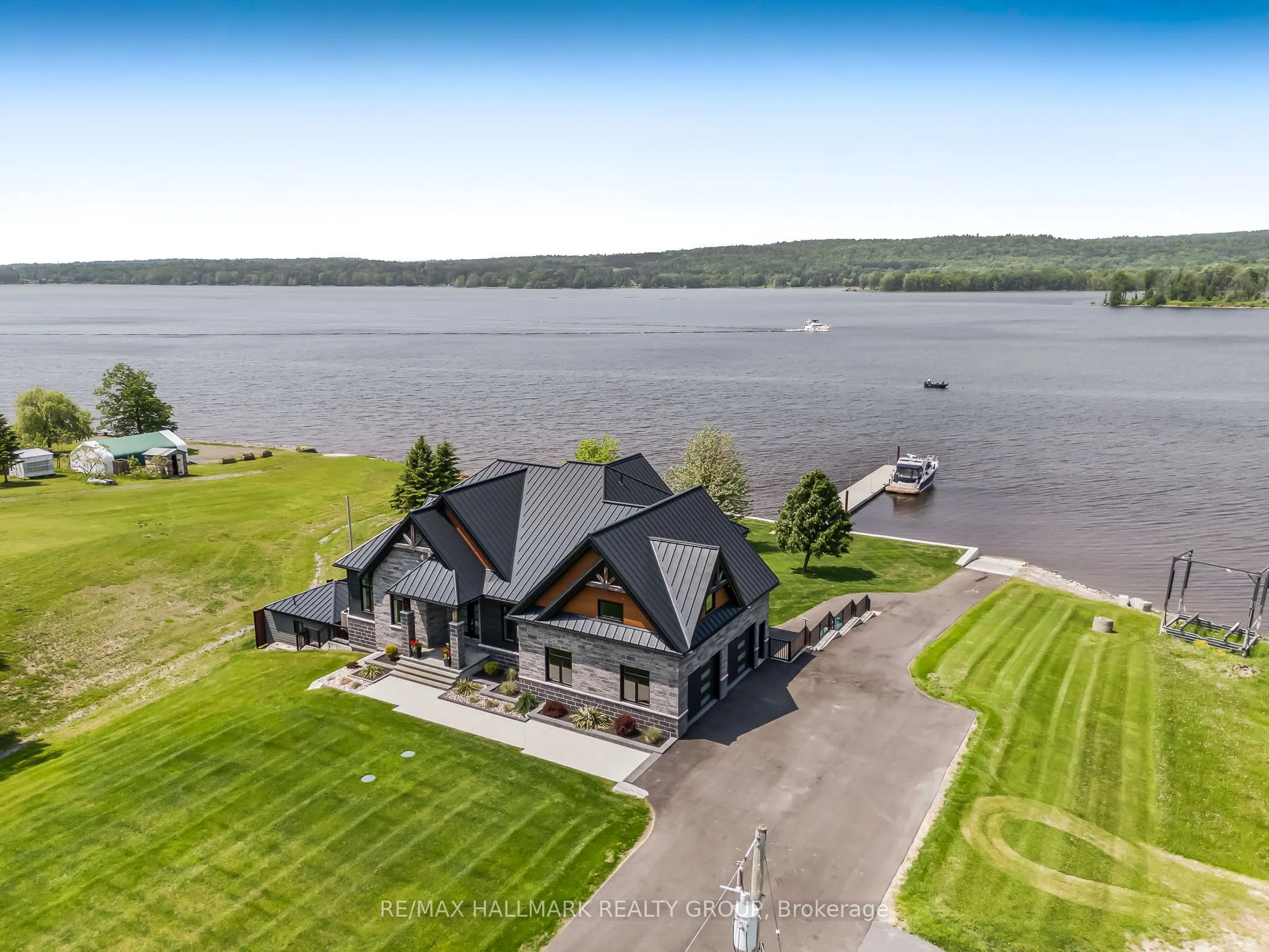 3795 CONCESSION 1 Street