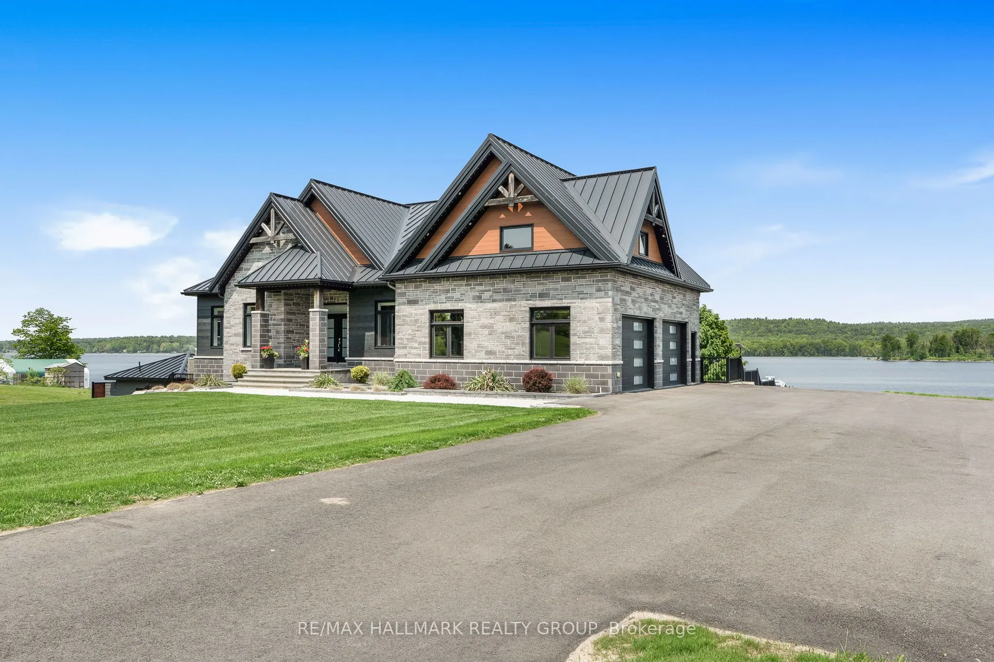 3795 CONCESSION 1 Street