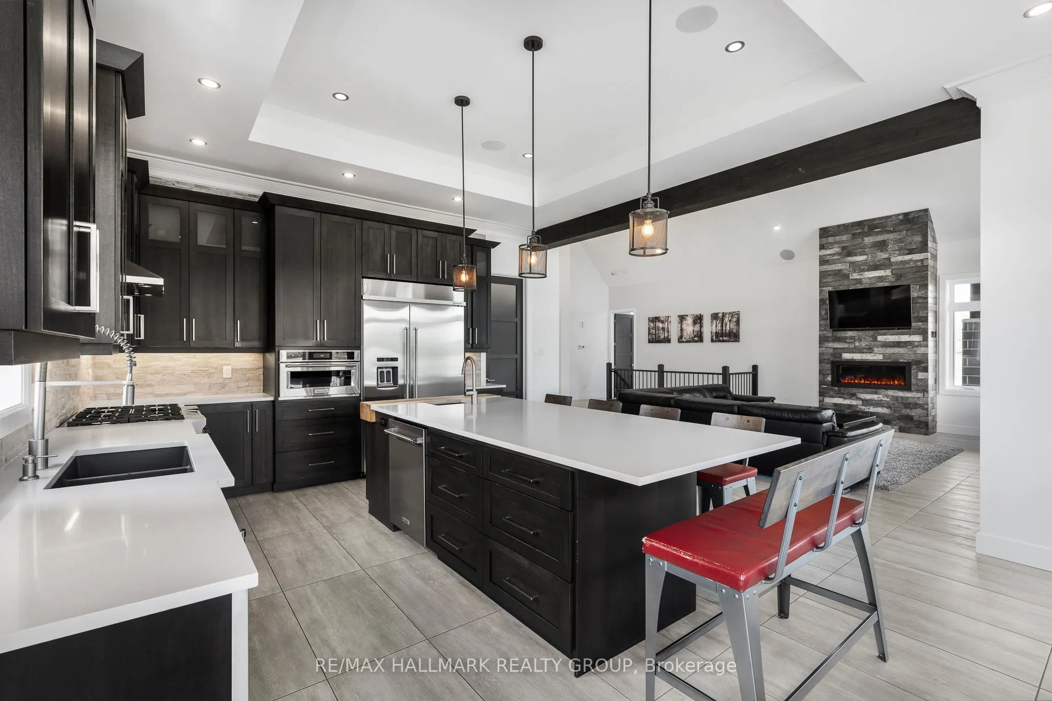 3795 CONCESSION 1 Street