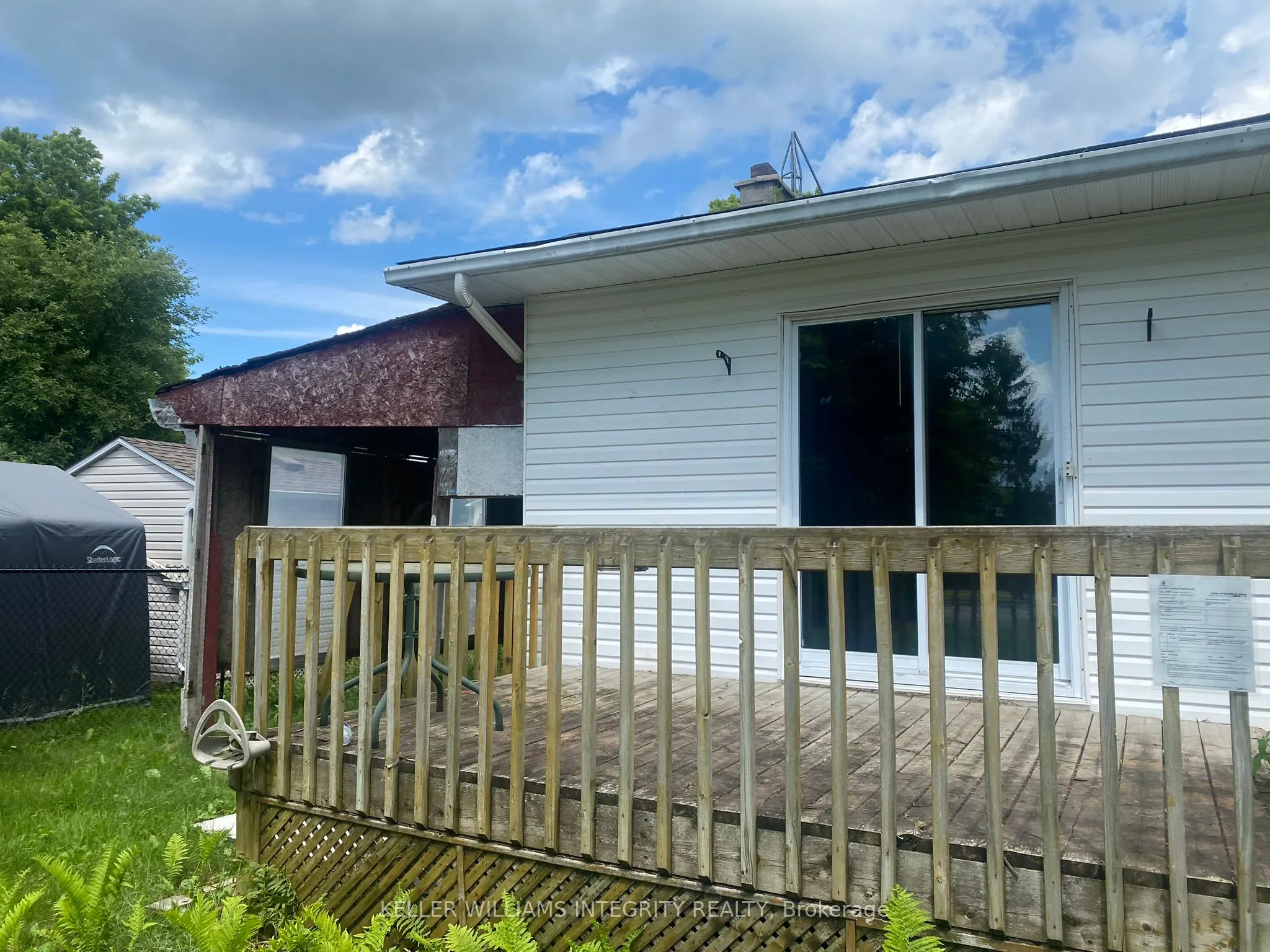 2415 DU LAC Road