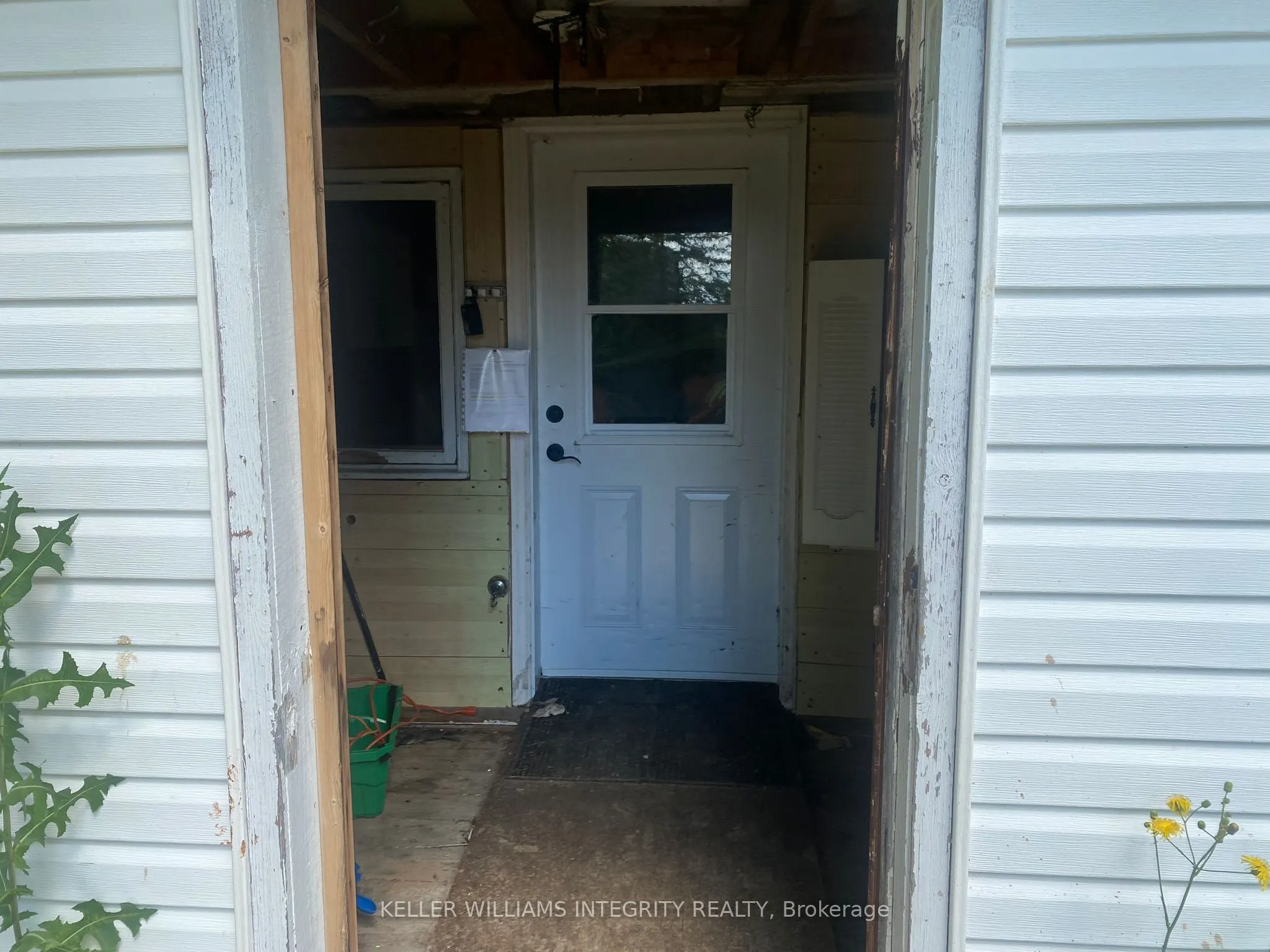2415 DU LAC Road