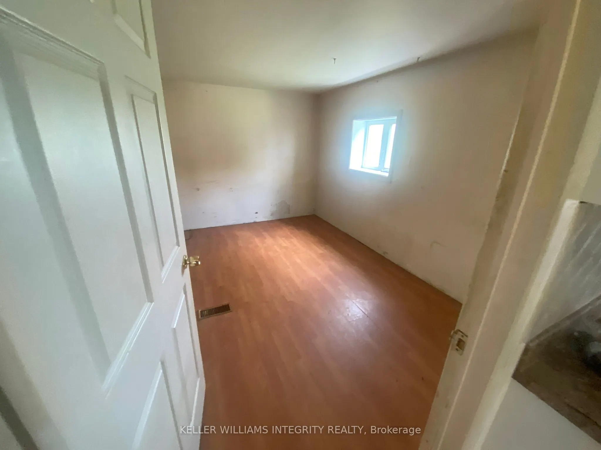2415 DU LAC Road