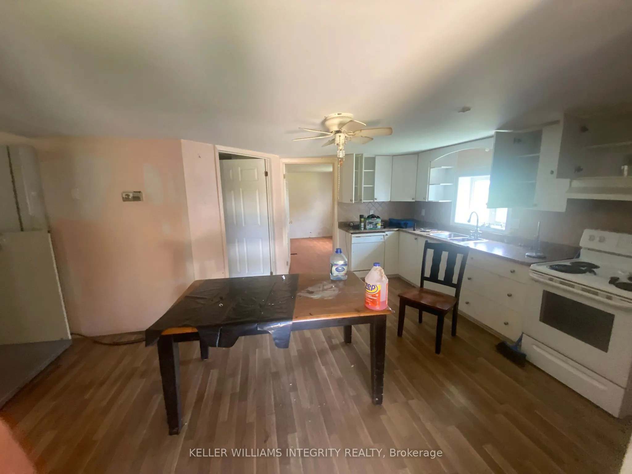 2415 DU LAC Road