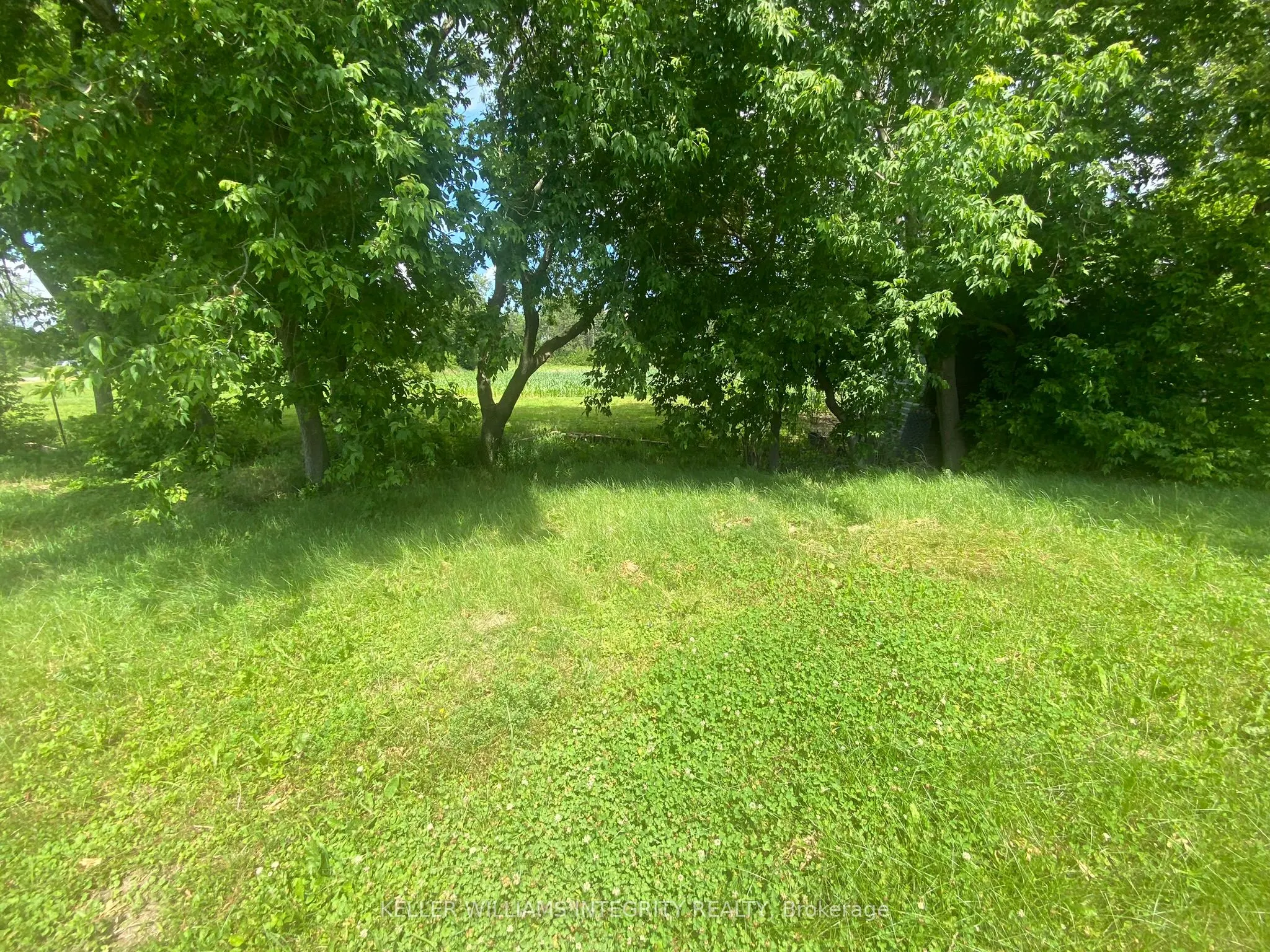 2415 DU LAC Road